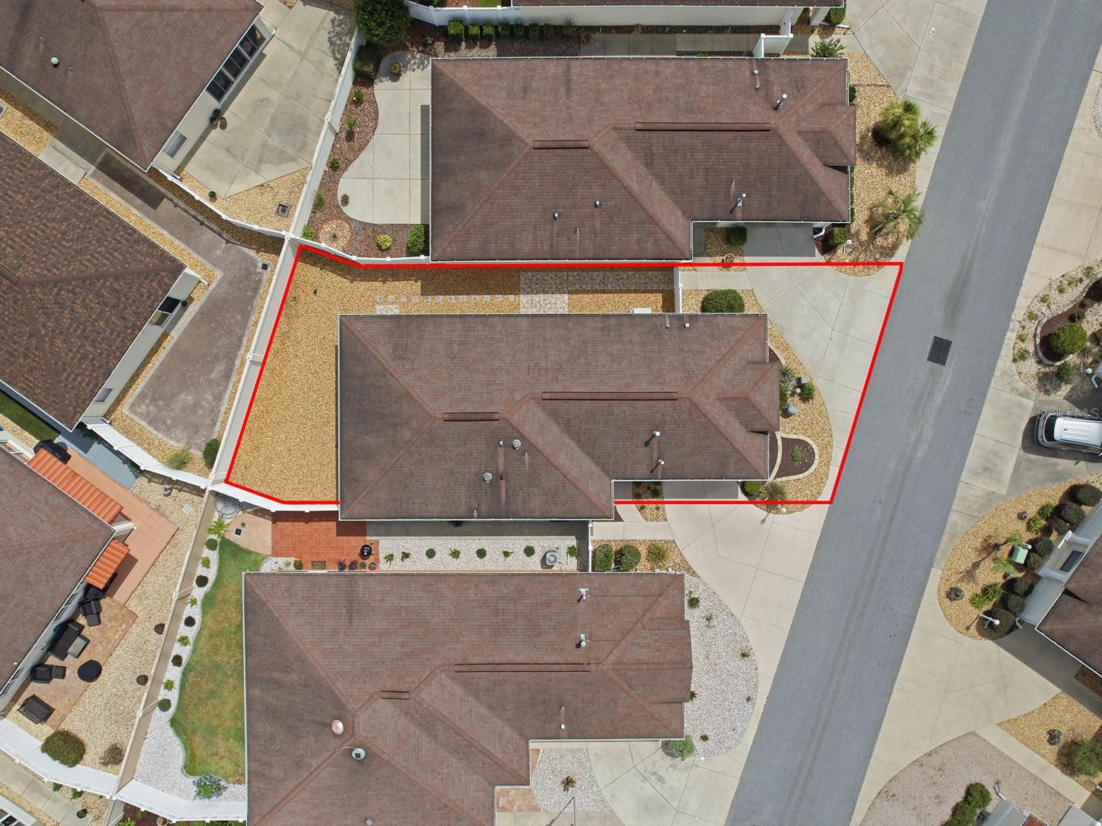 Lovely Neighbors! - 7631 SE 170TH LONGVIEW LN, THE VILLAGES