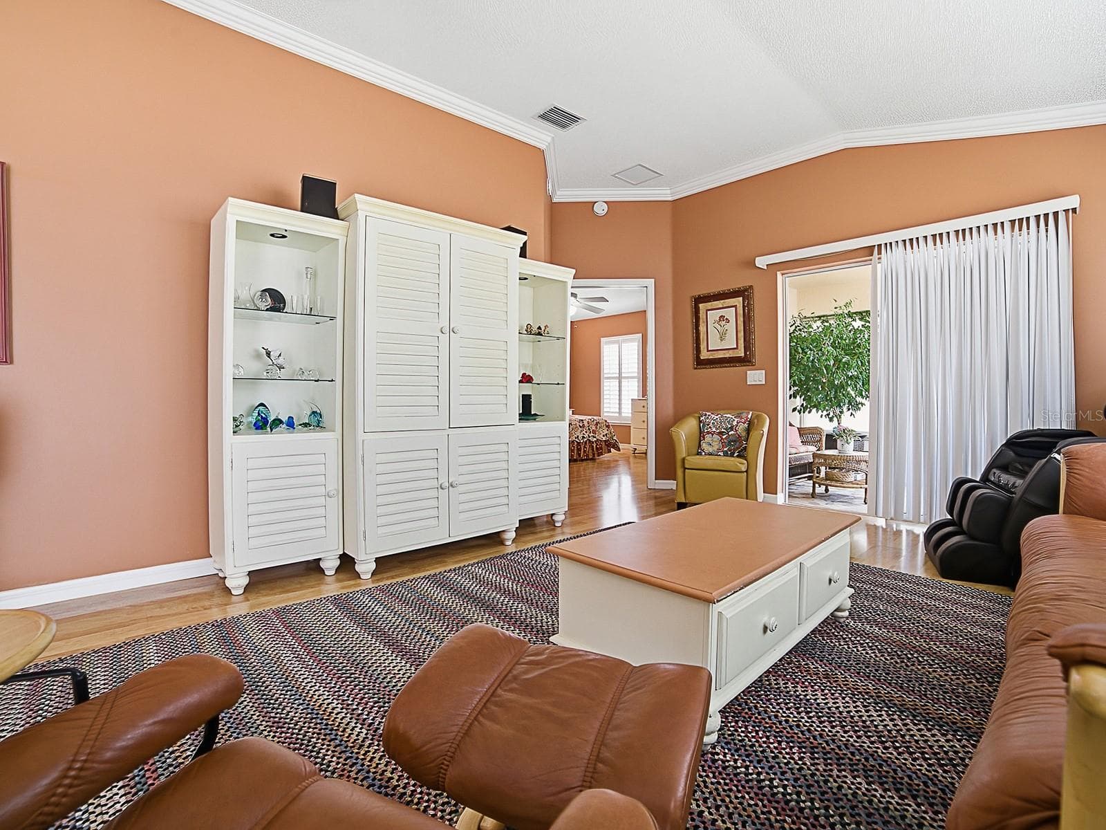 Vaulted ceilings - 7631 SE 170TH LONGVIEW LN, THE VILLAGES
