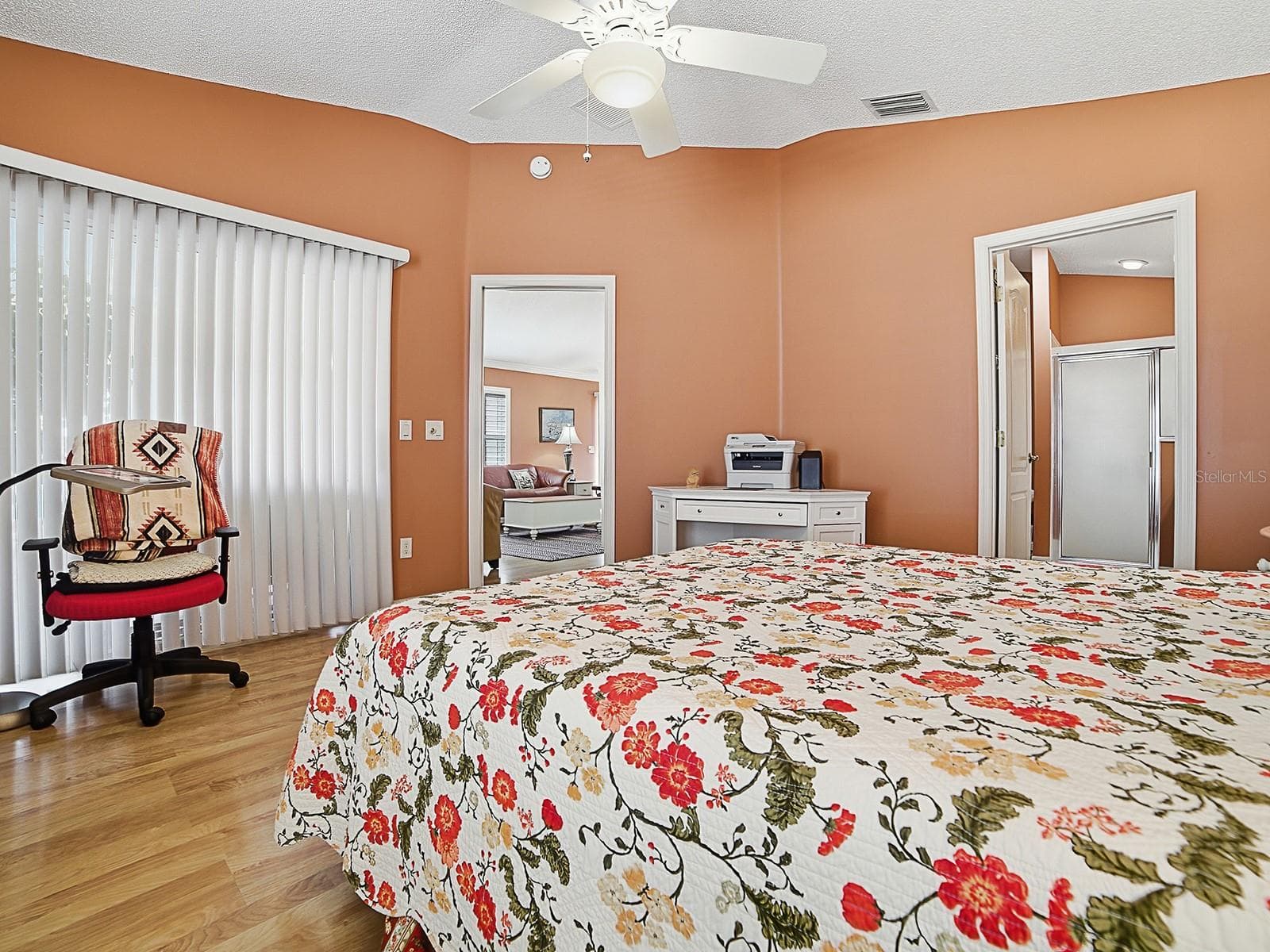 Primary Bedroom with access to Lanai - 7631 SE 170TH LONGVIEW LN, THE VILLAGES