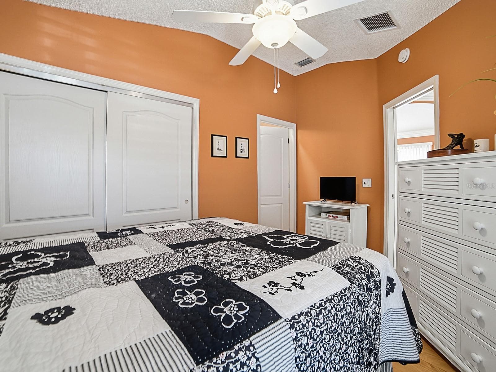 Guest Bedroom - 7631 SE 170TH LONGVIEW LN, THE VILLAGES