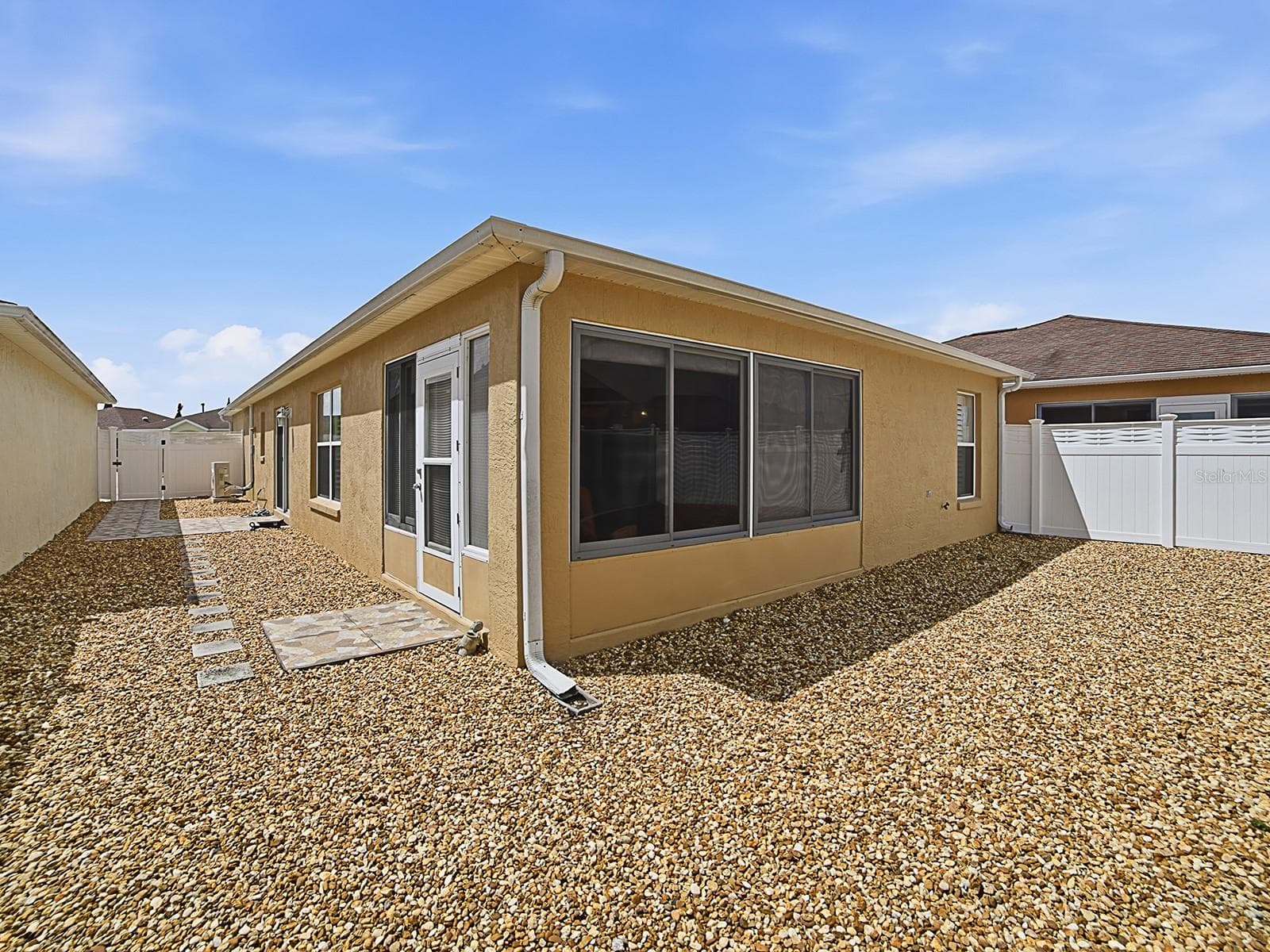 Rear View - 7631 SE 170TH LONGVIEW LN, THE VILLAGES
