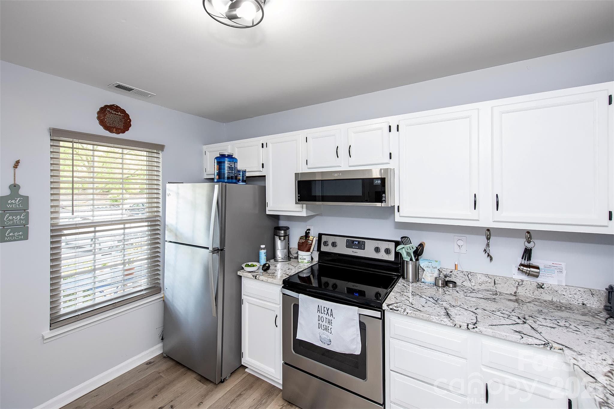 kITCHEN - Charlotte