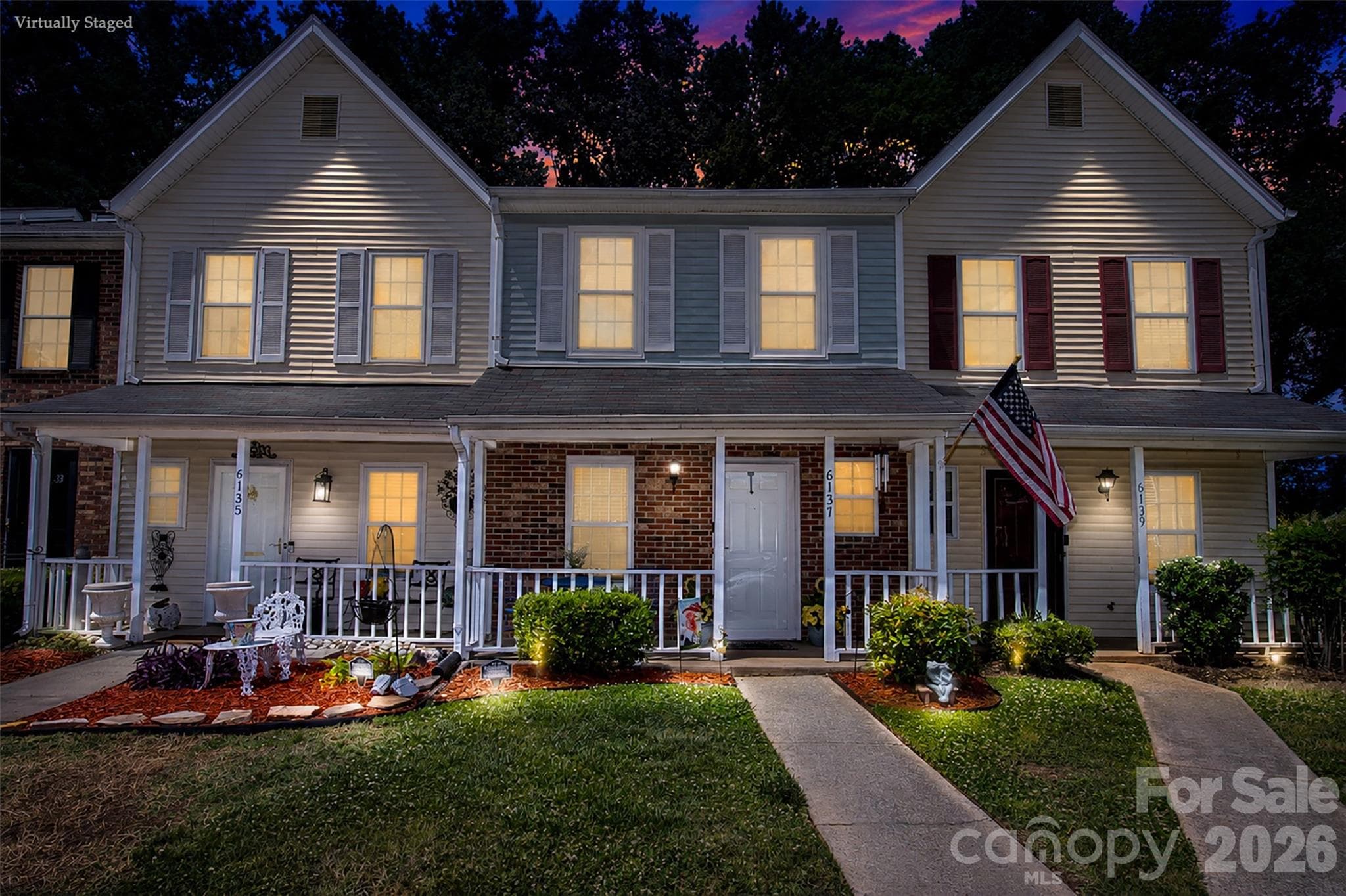 TWILIGHT - Charlotte