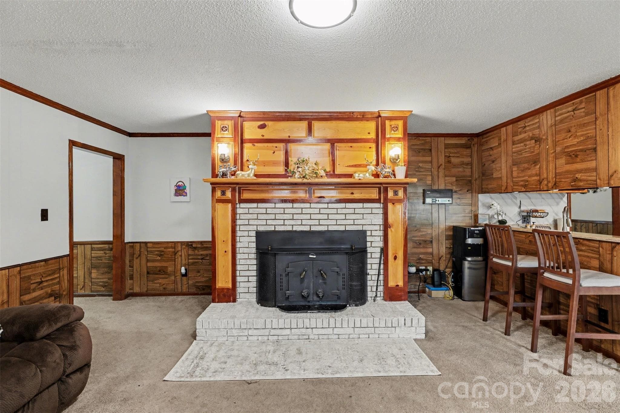 Family room - 105 Fox Fire Run, Gastonia