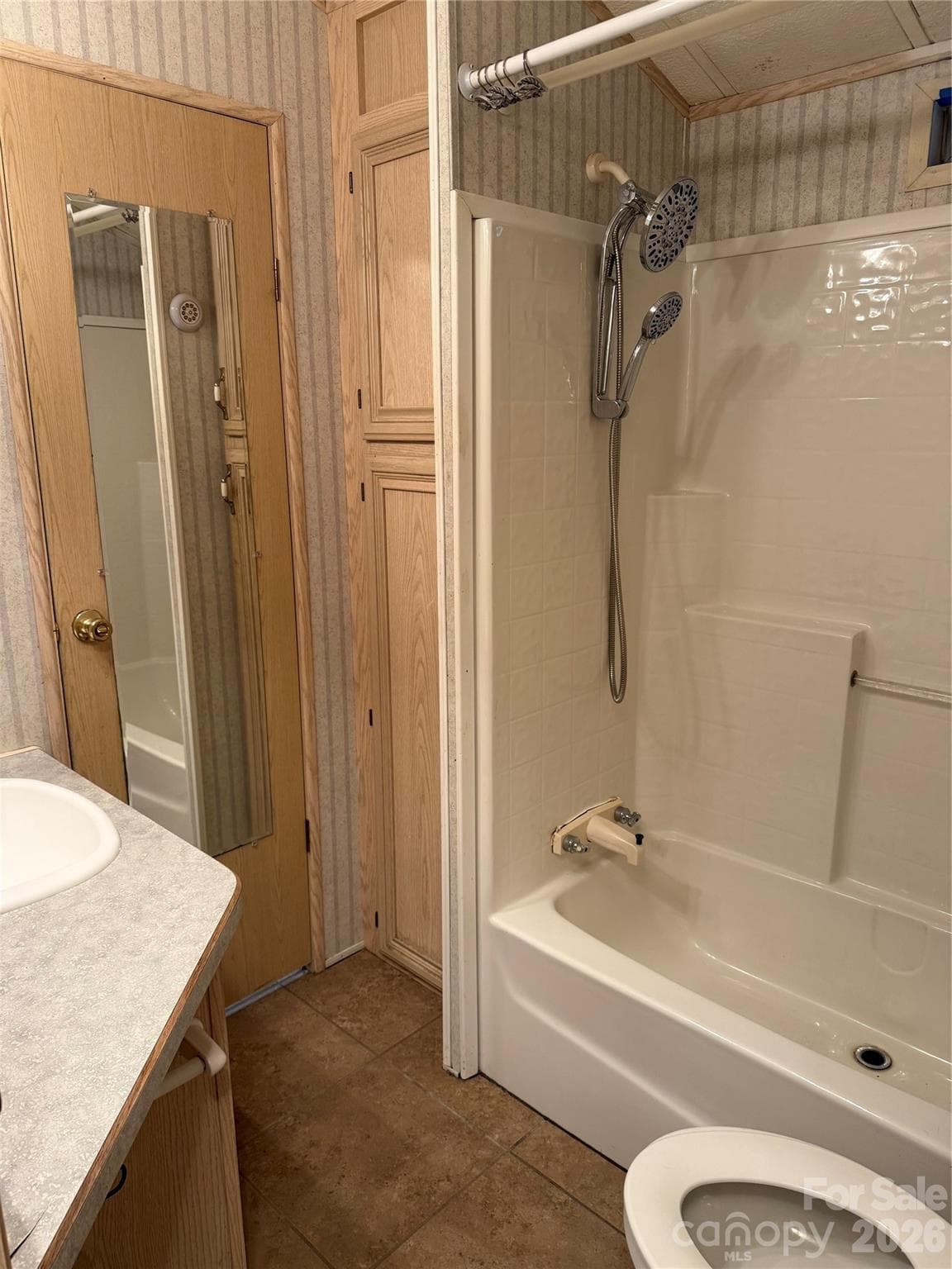 Single Family Residence at 128 Indian Harbor Trail, Mount Gilead, photo 29 of 31