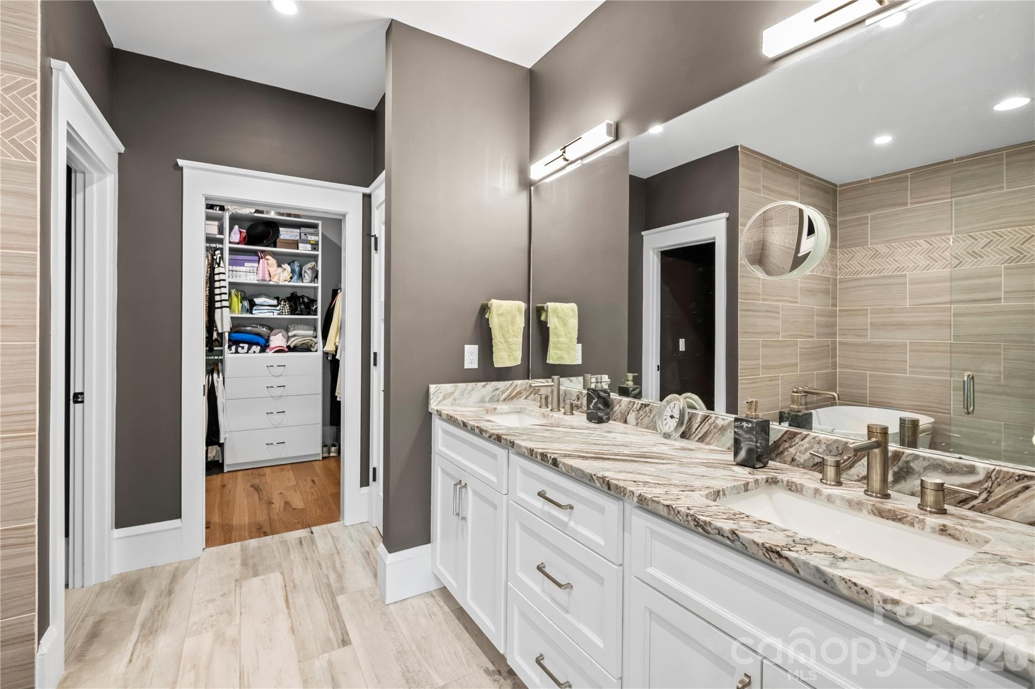 Single Family Residence at 73 Starwood Valley Trail, Arden, photo 19 of 30