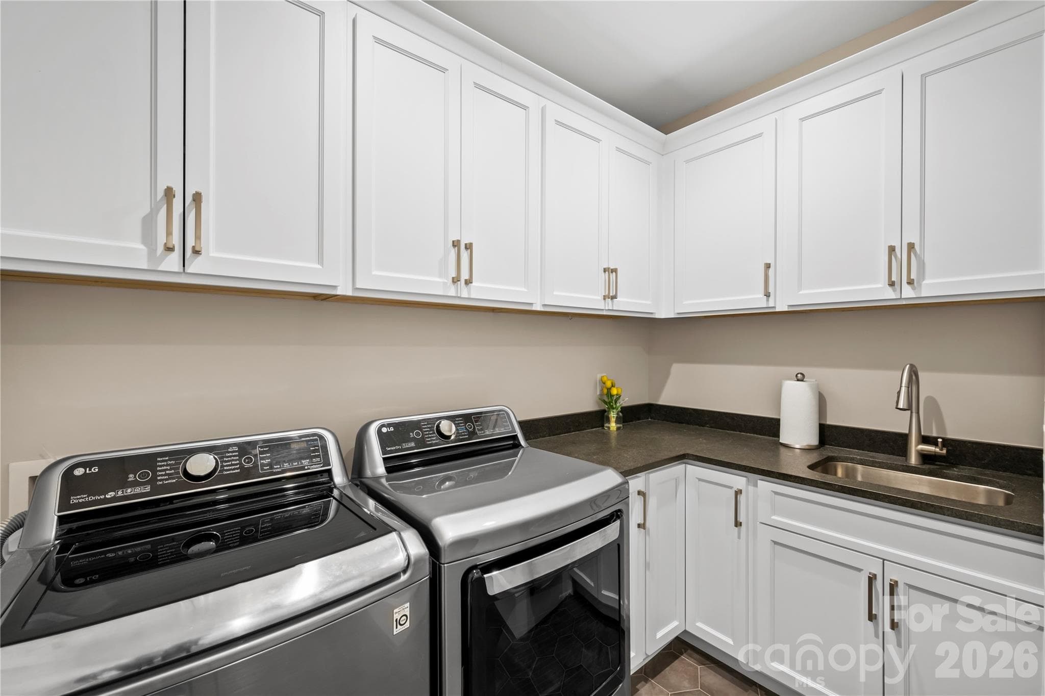 Single Family Residence at 73 Starwood Valley Trail, Arden, photo 26 of 30