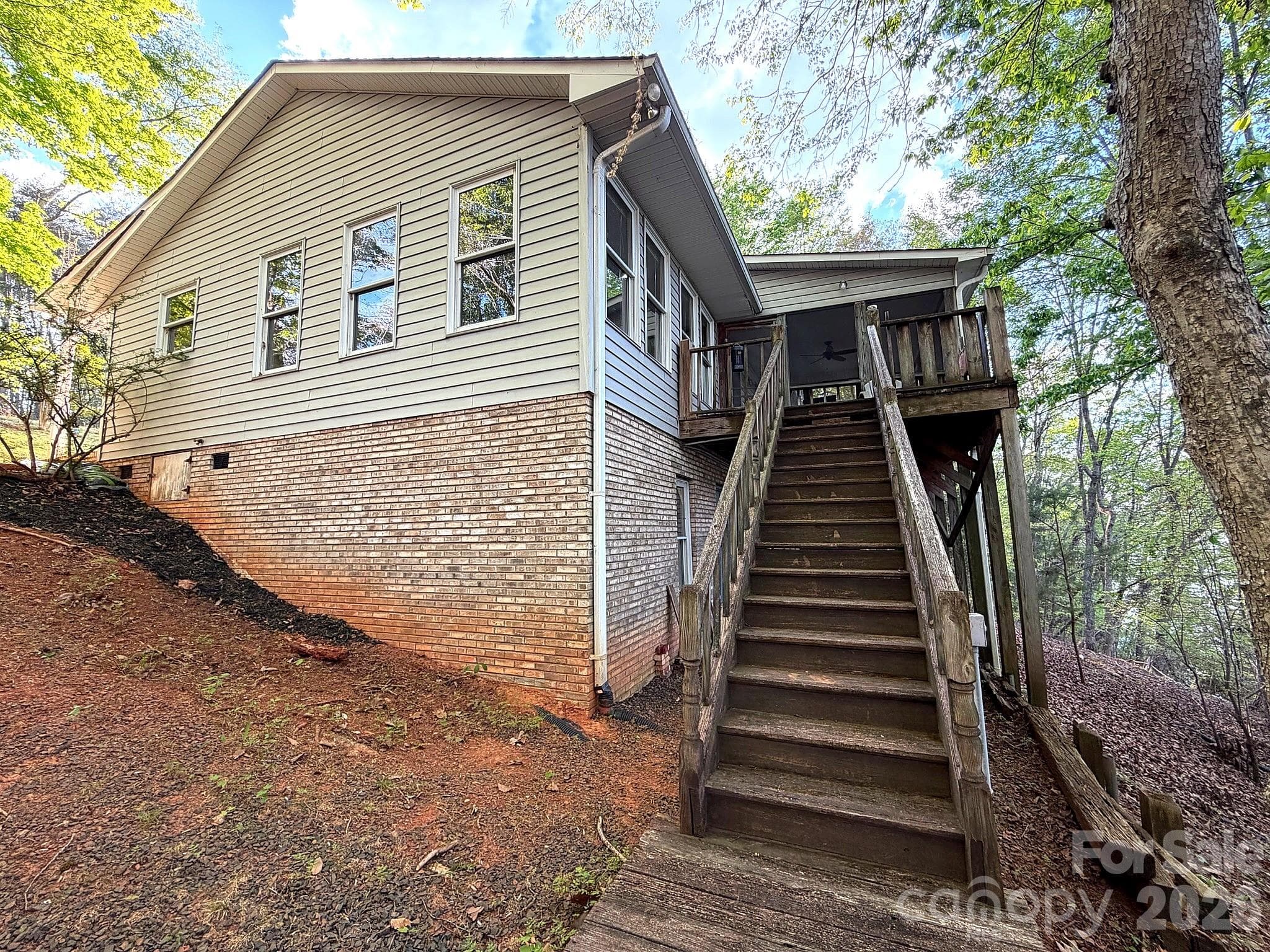 Single Family Residence at 42484 Moonshine Drive, New London, photo 4 of 18