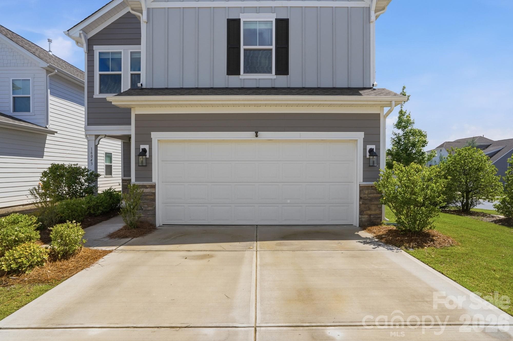 Single Family Residence at Charlotte, photo 4 of 48