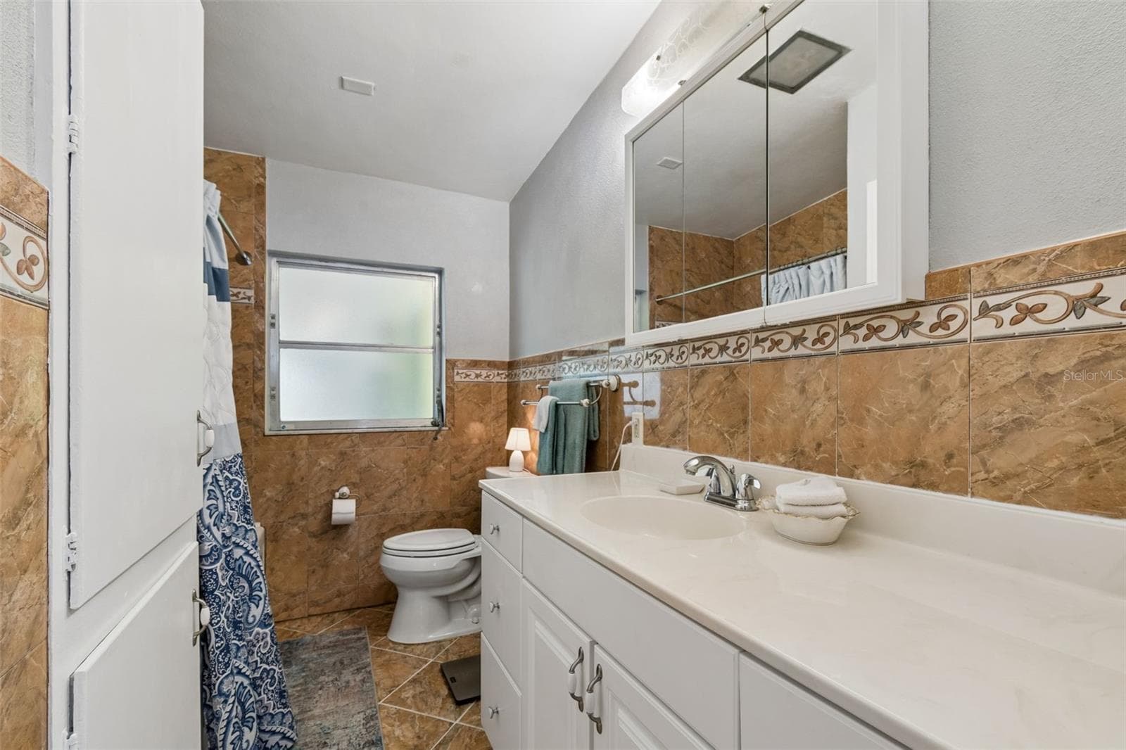 Single Family Residence at 2110 FAIRWAY AVE S, ST PETERSBURG, photo 28 of 62
