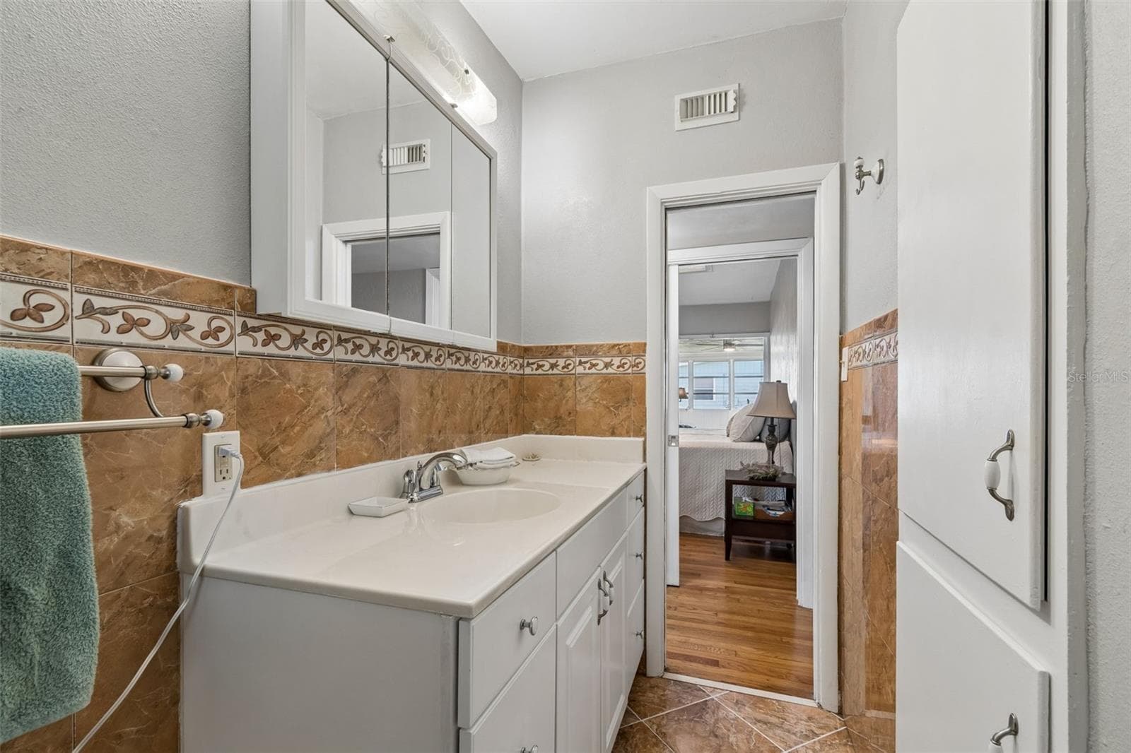Single Family Residence at 2110 FAIRWAY AVE S, ST PETERSBURG, photo 29 of 62