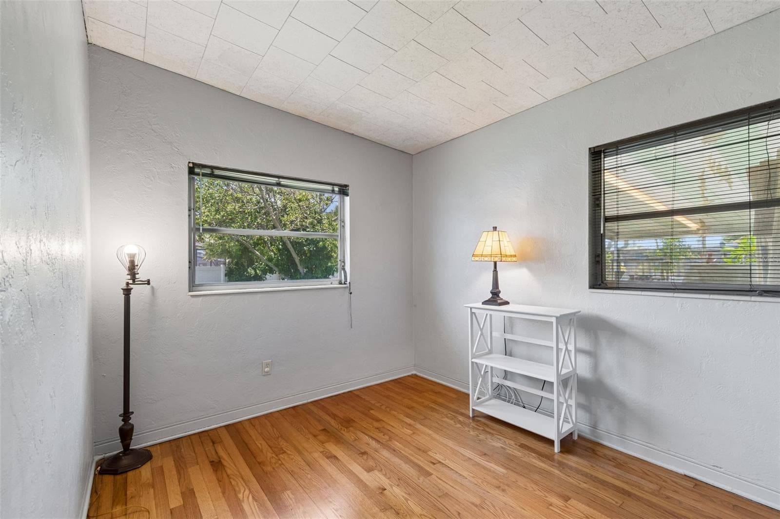 Single Family Residence at 2110 FAIRWAY AVE S, ST PETERSBURG, photo 36 of 62
