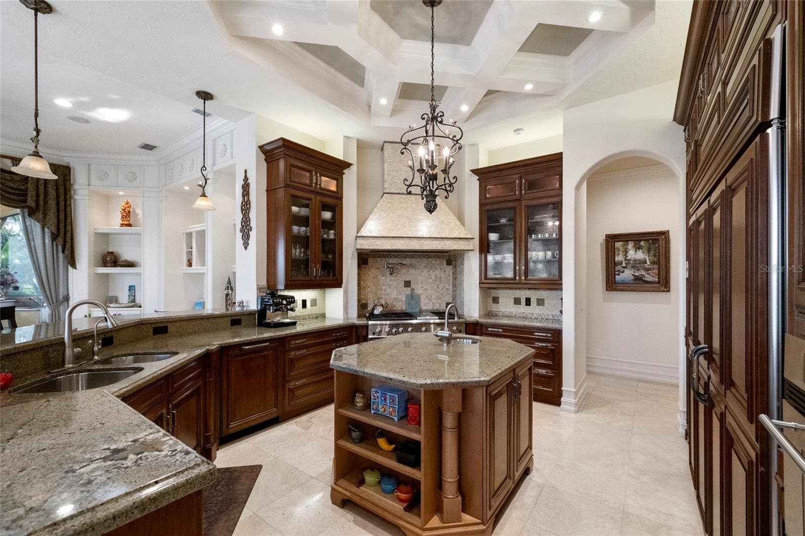 Single Family Residence at 7202 TEAL CREEK GLN, LAKEWOOD RANCH, photo 12 of 67