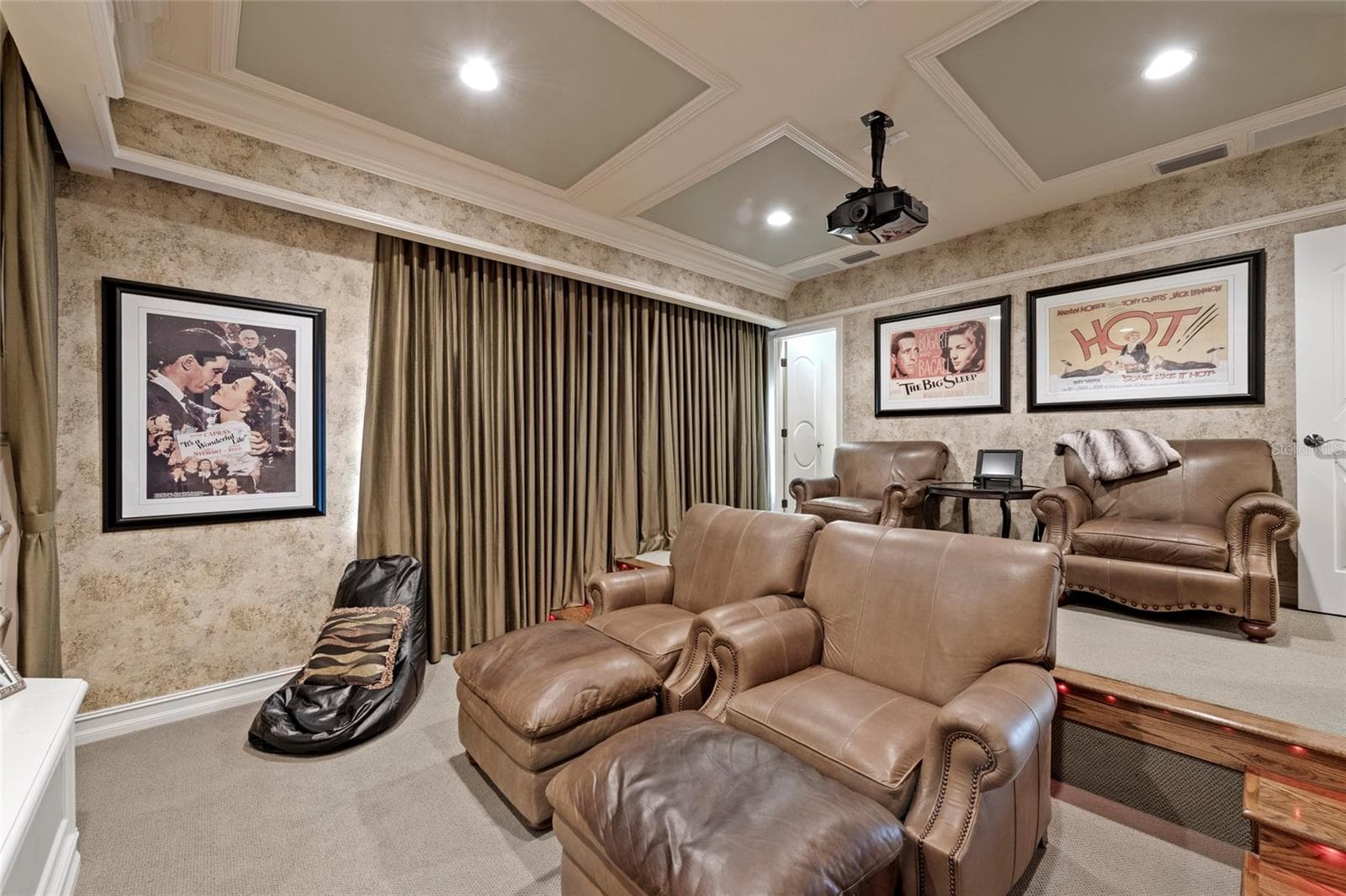 Single Family Residence at 7202 TEAL CREEK GLN, LAKEWOOD RANCH, photo 57 of 67