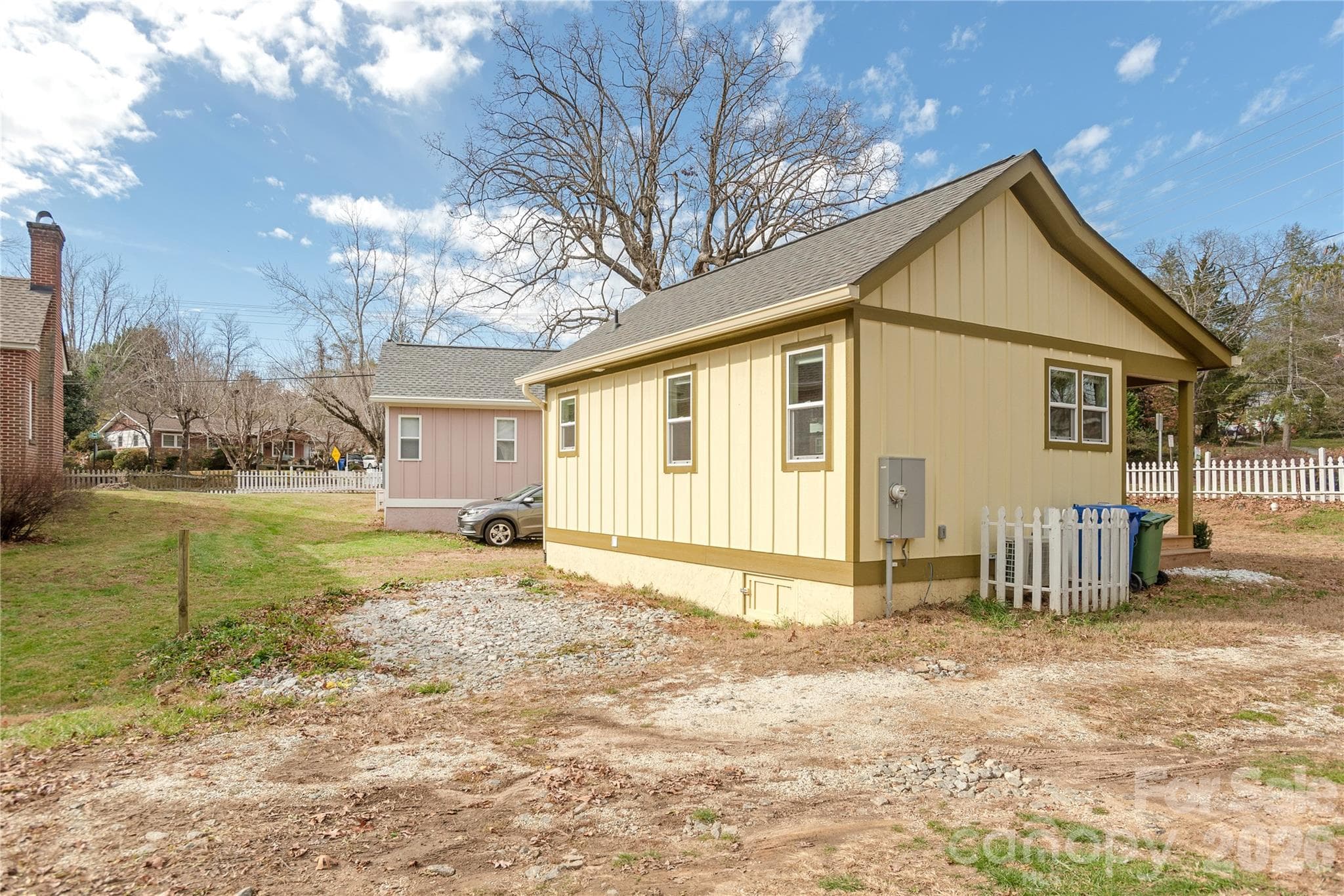 Back of House - 608 Ray Avenue, Hendersonville