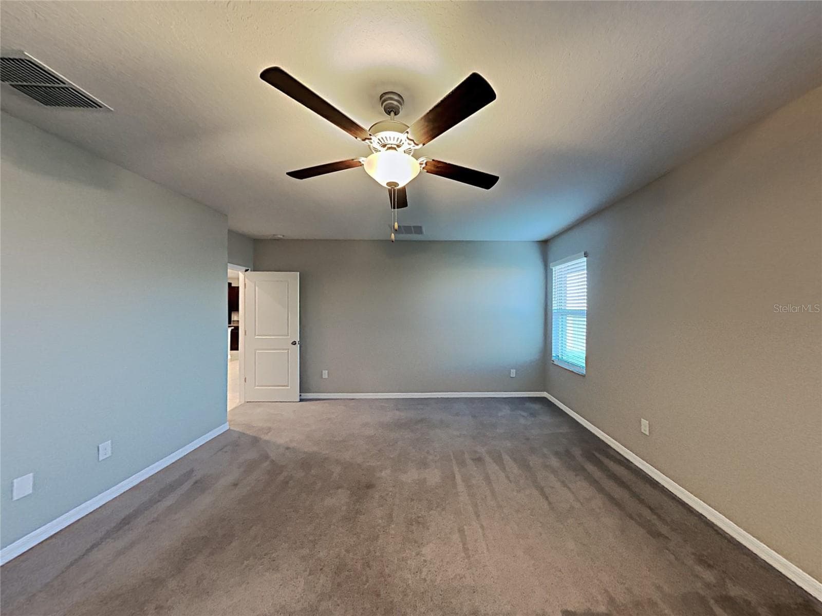 Single Family Residence at 4436 ETERNAL PRINCE DR, SUN CITY CENTER, photo 9 of 35