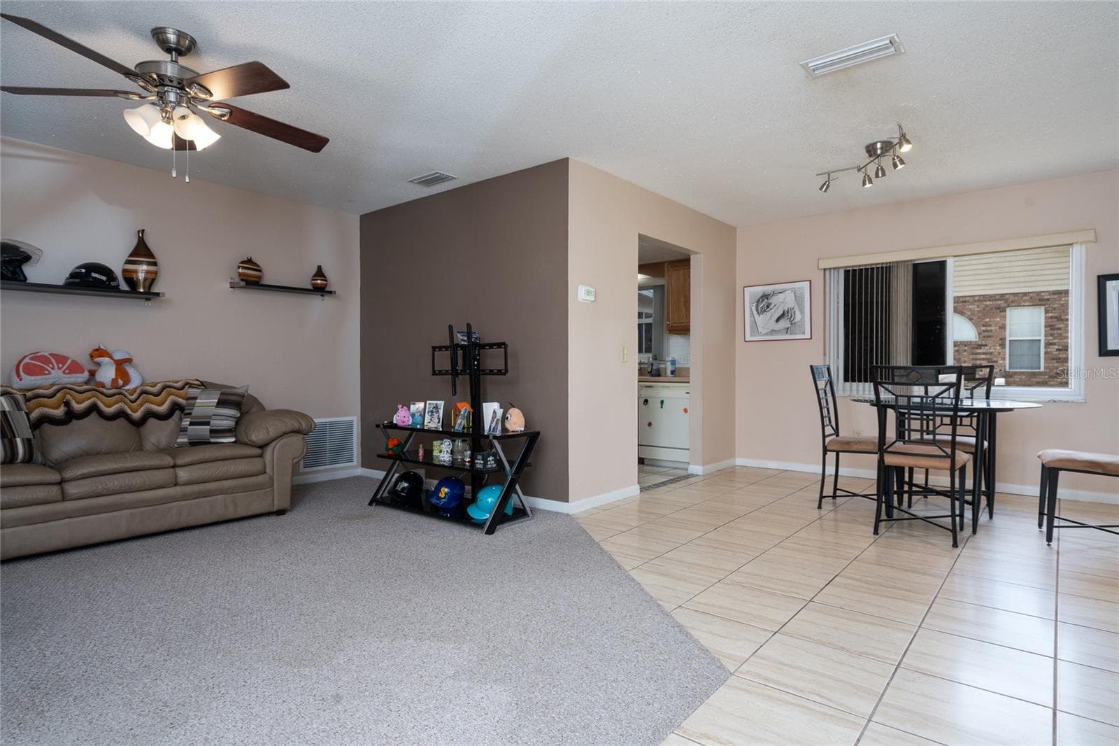 Single Family Residence at 1078 ABADAN DR, DELTONA, photo 4 of 26