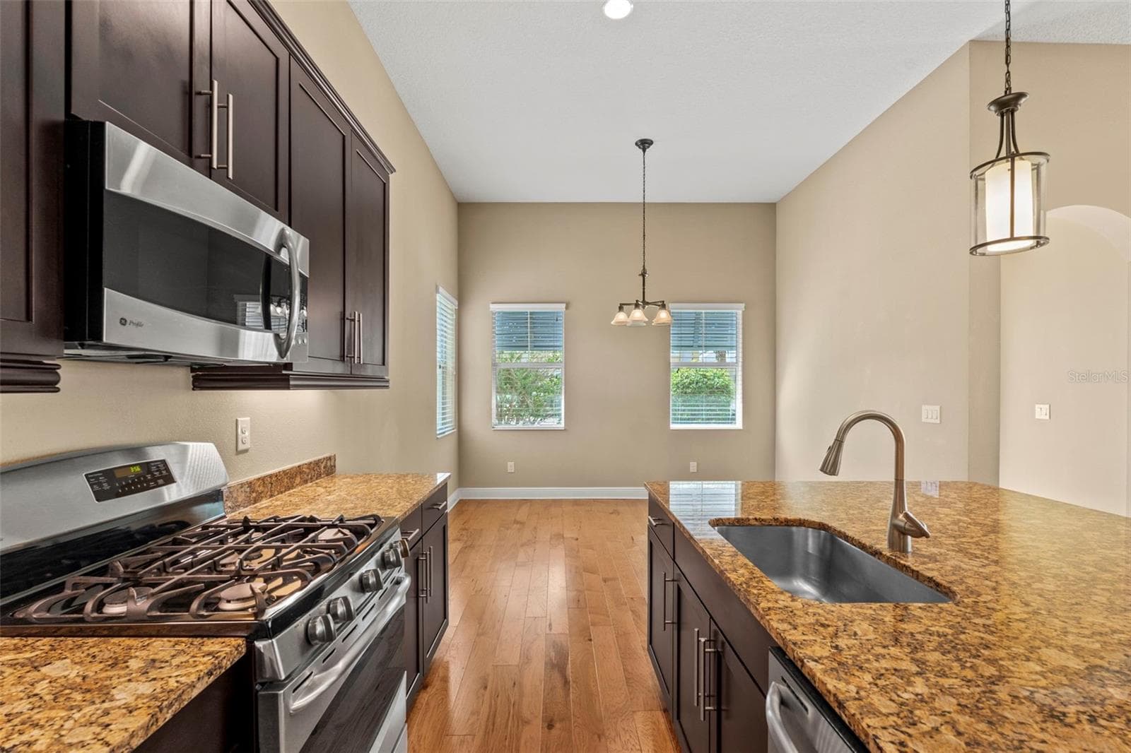 Single Family Residence at 514 WINTERSIDE DR, APOLLO BEACH, photo 15 of 77