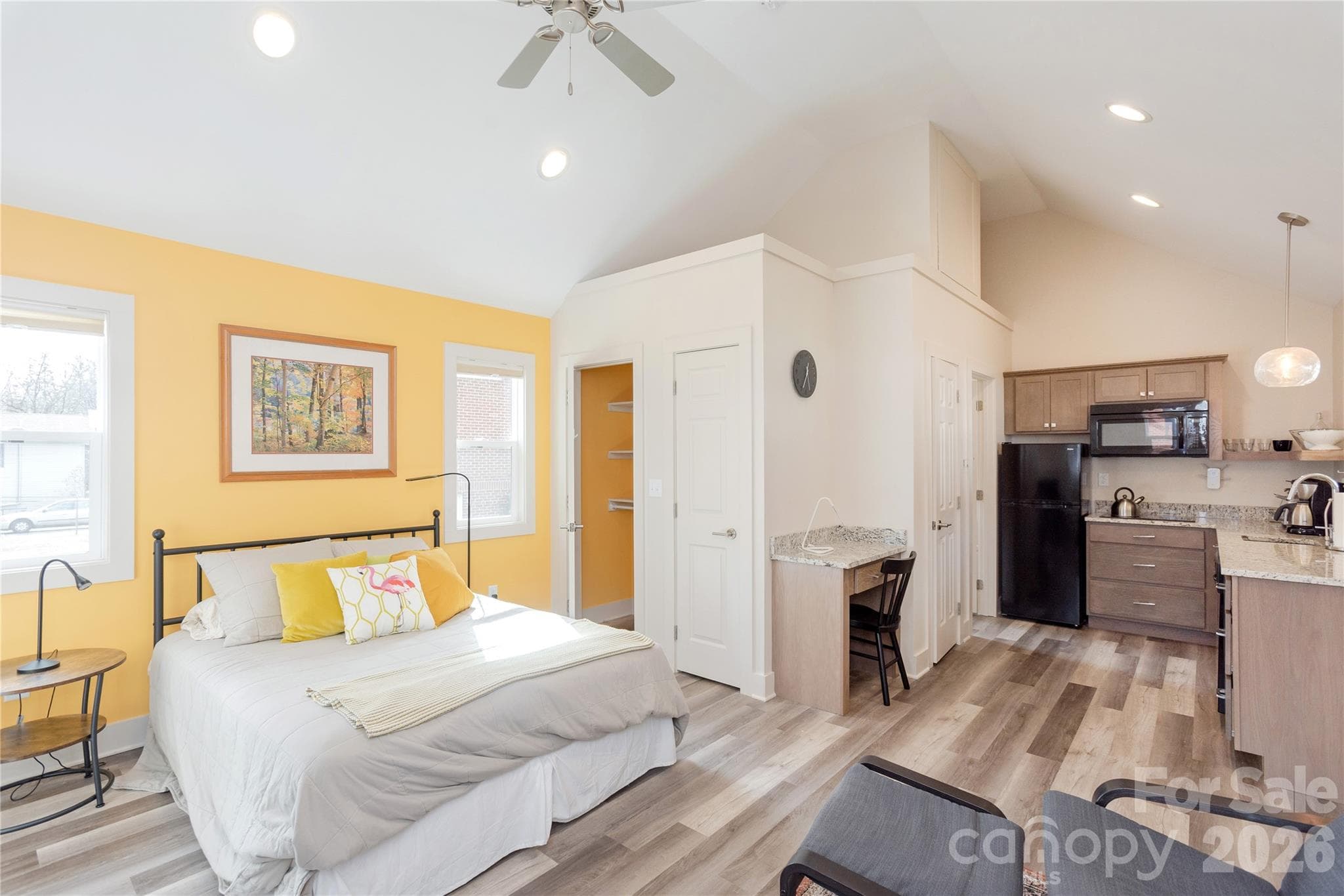 Cozy! - 608 Ray Avenue, Hendersonville
