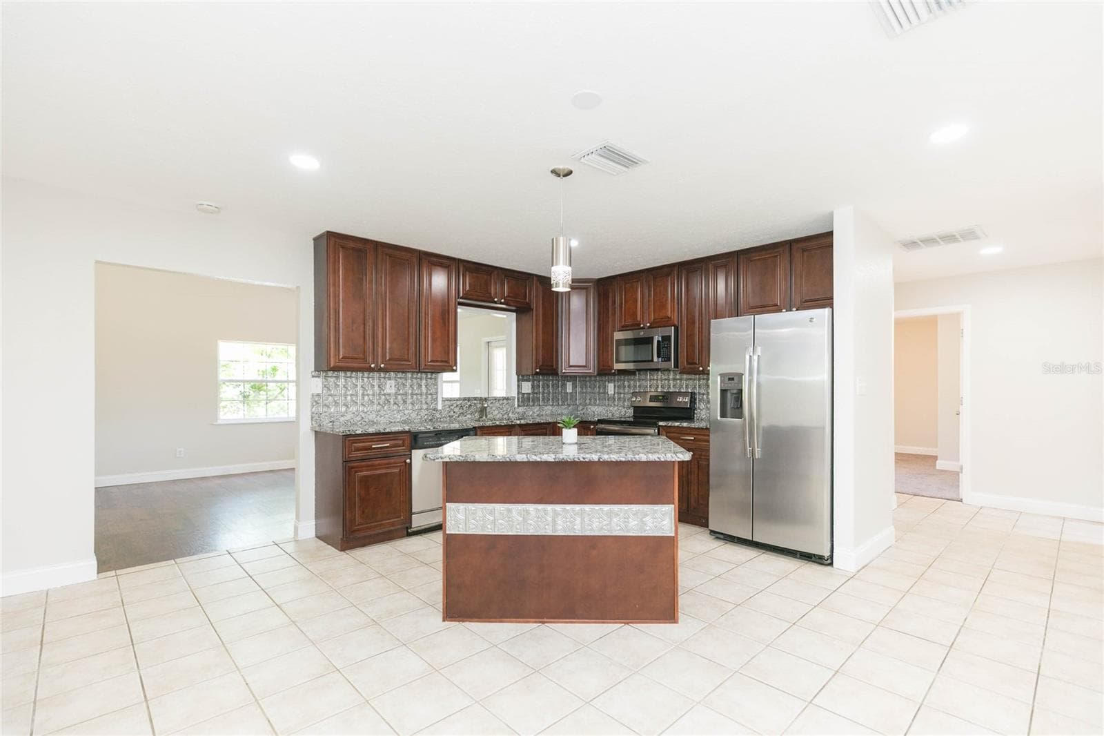 Single Family Residence at 13410 LEE ST, DADE CITY, photo 3 of 45