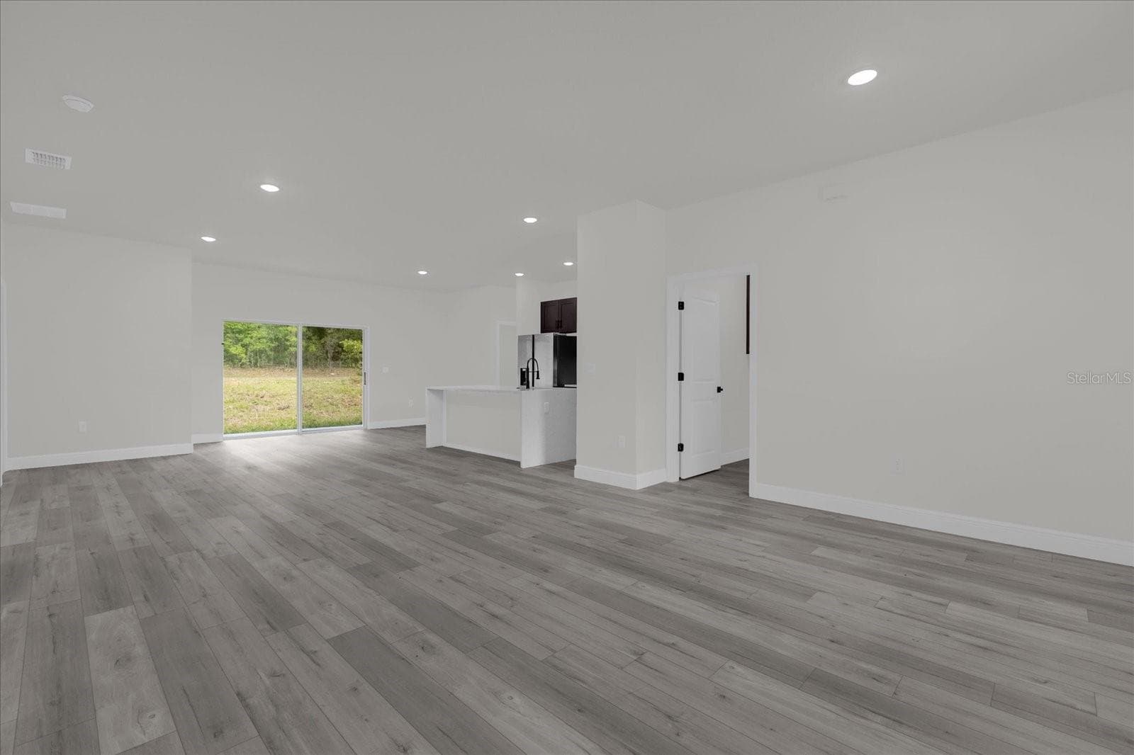 Single Family Residence at 1377 W ALEXANDER DR, CITRUS SPRINGS, photo 8 of 45