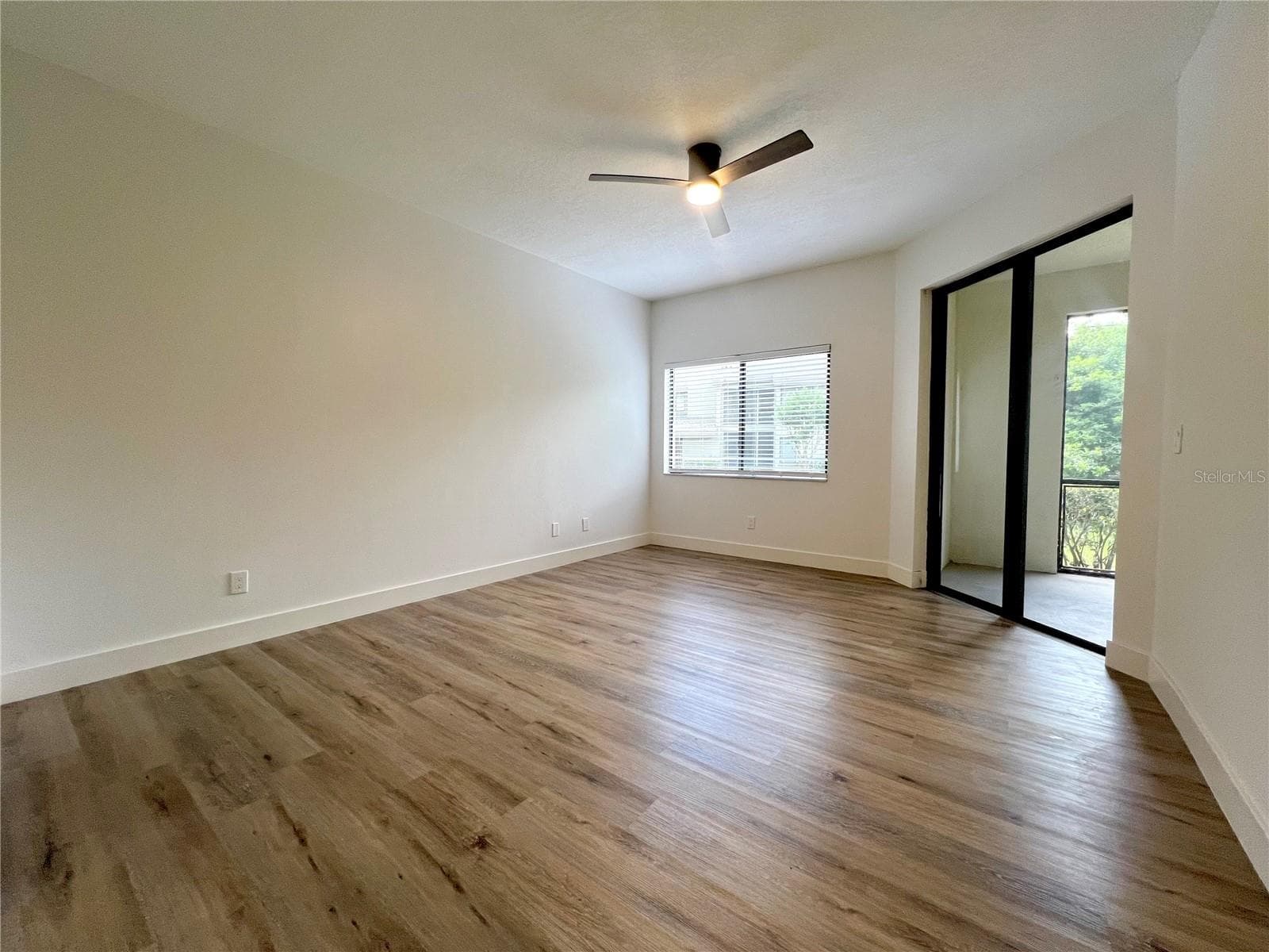 Condominium at 3014 RED OAK CT #102, PALM HARBOR, photo 29 of 42
