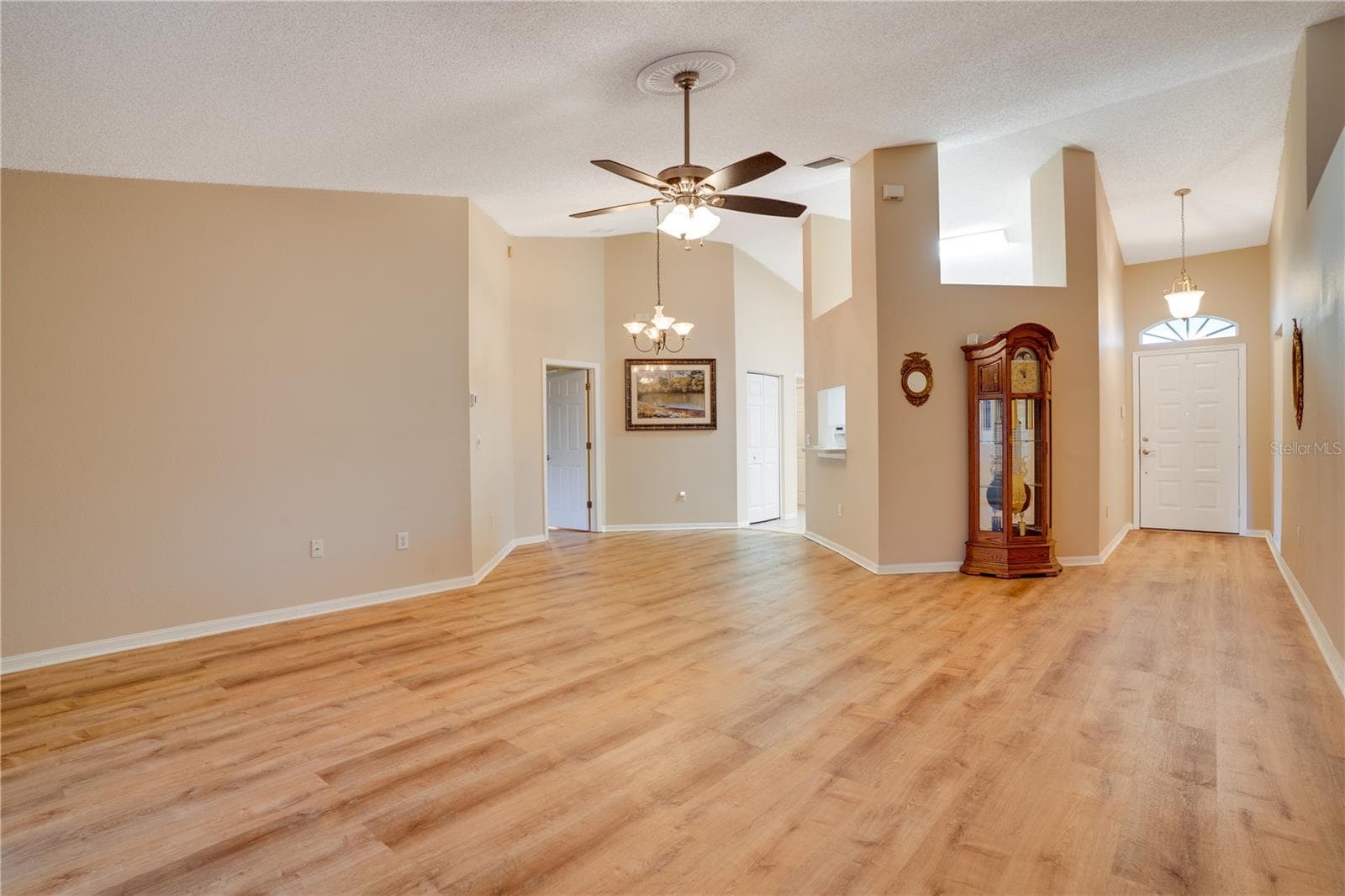 Single Family Residence at 13109 DOBREE PL #29, RIVERVIEW, photo 5 of 37