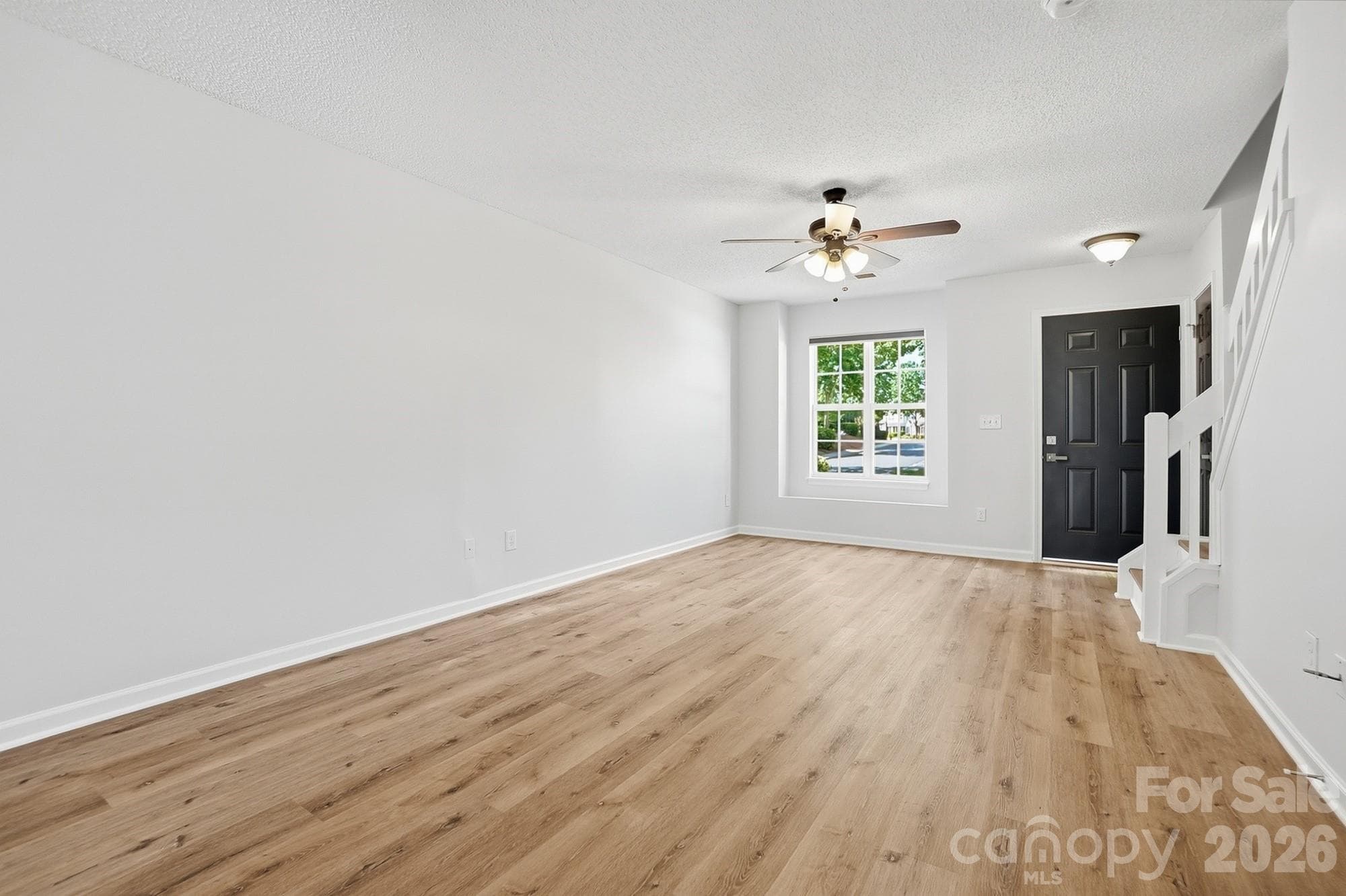 Townhouse at Charlotte, photo 5 of 39