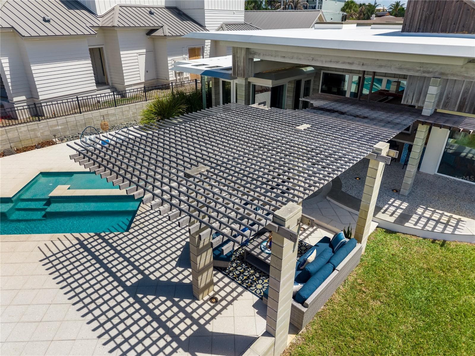 Single Family Residence at 1800 N INDIAN RIVER RD, NEW SMYRNA BEACH, photo 19 of 88