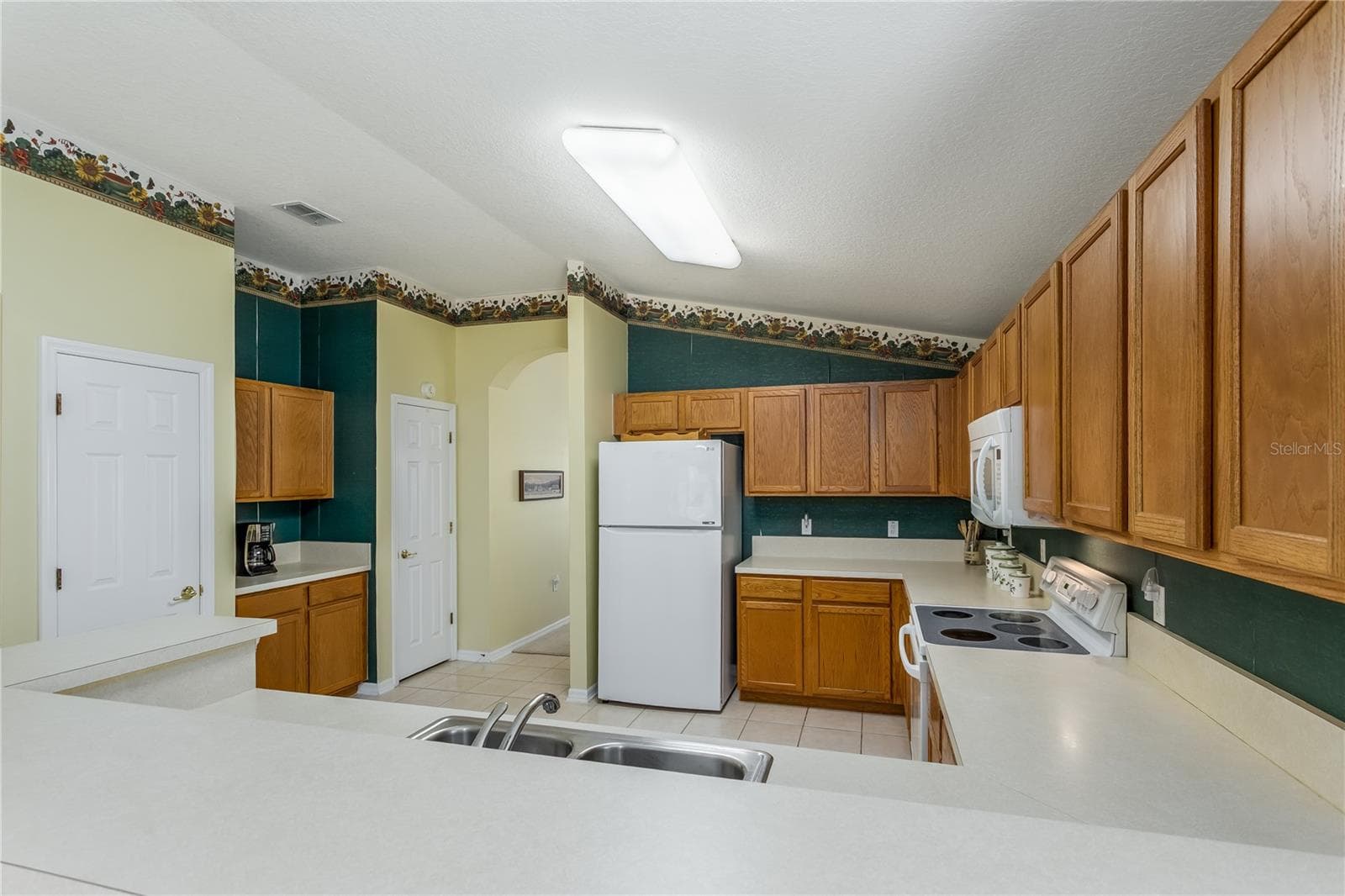 Single Family Residence at 7845 GENOA LN, LAND O LAKES, photo 6 of 36
