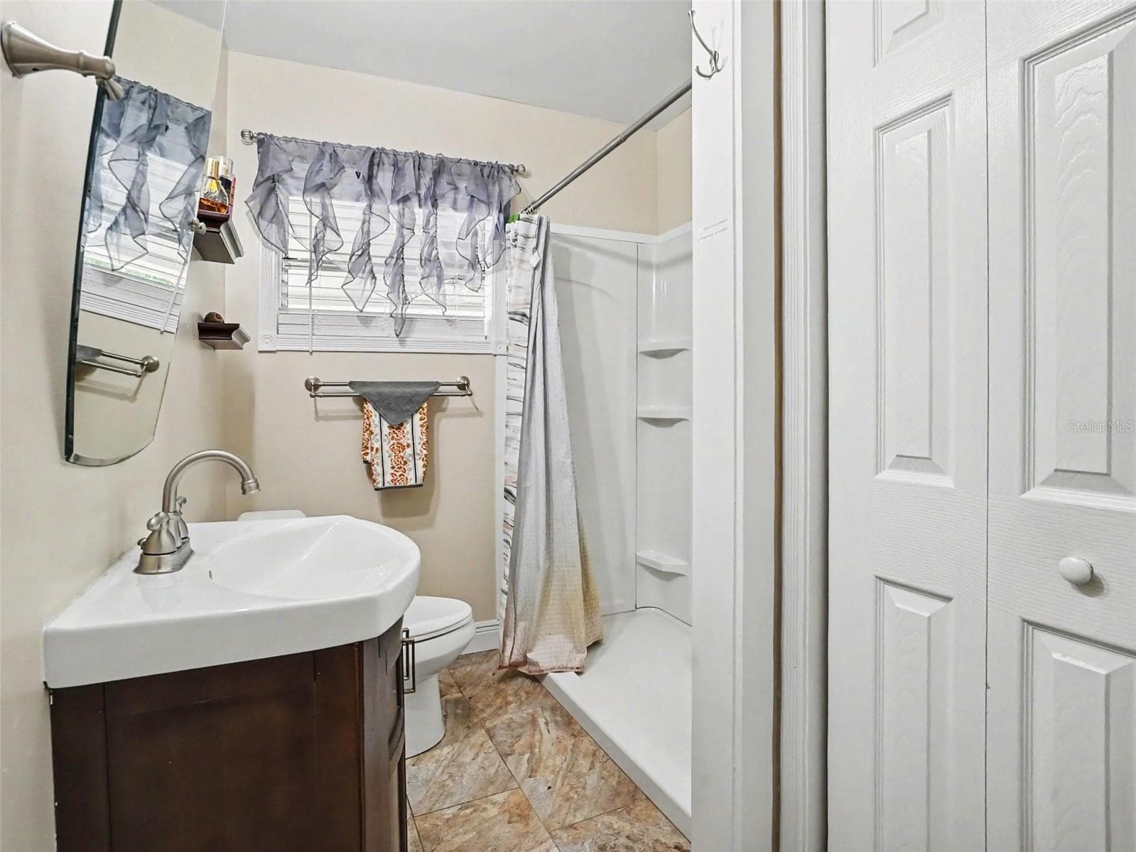 Single Family Residence at 315 W 11TH AVE, MOUNT DORA, photo 22 of 31