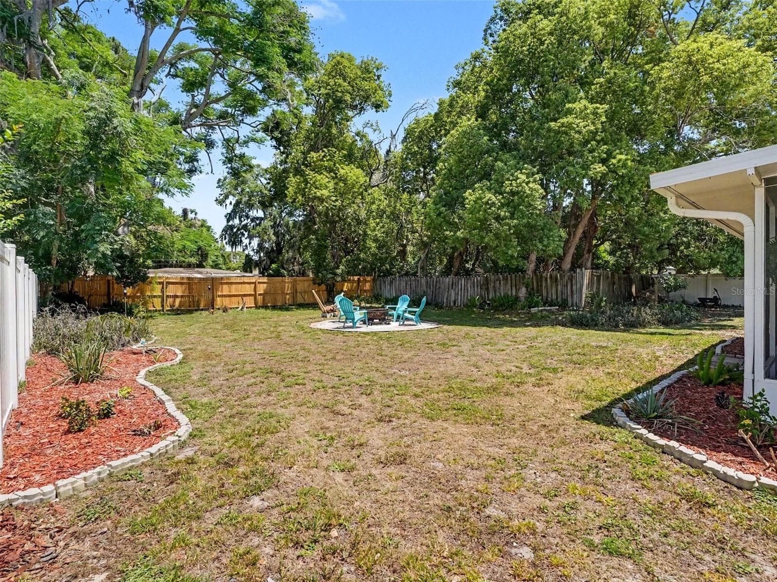 Single Family Residence at 315 W 11TH AVE, MOUNT DORA, photo 28 of 31