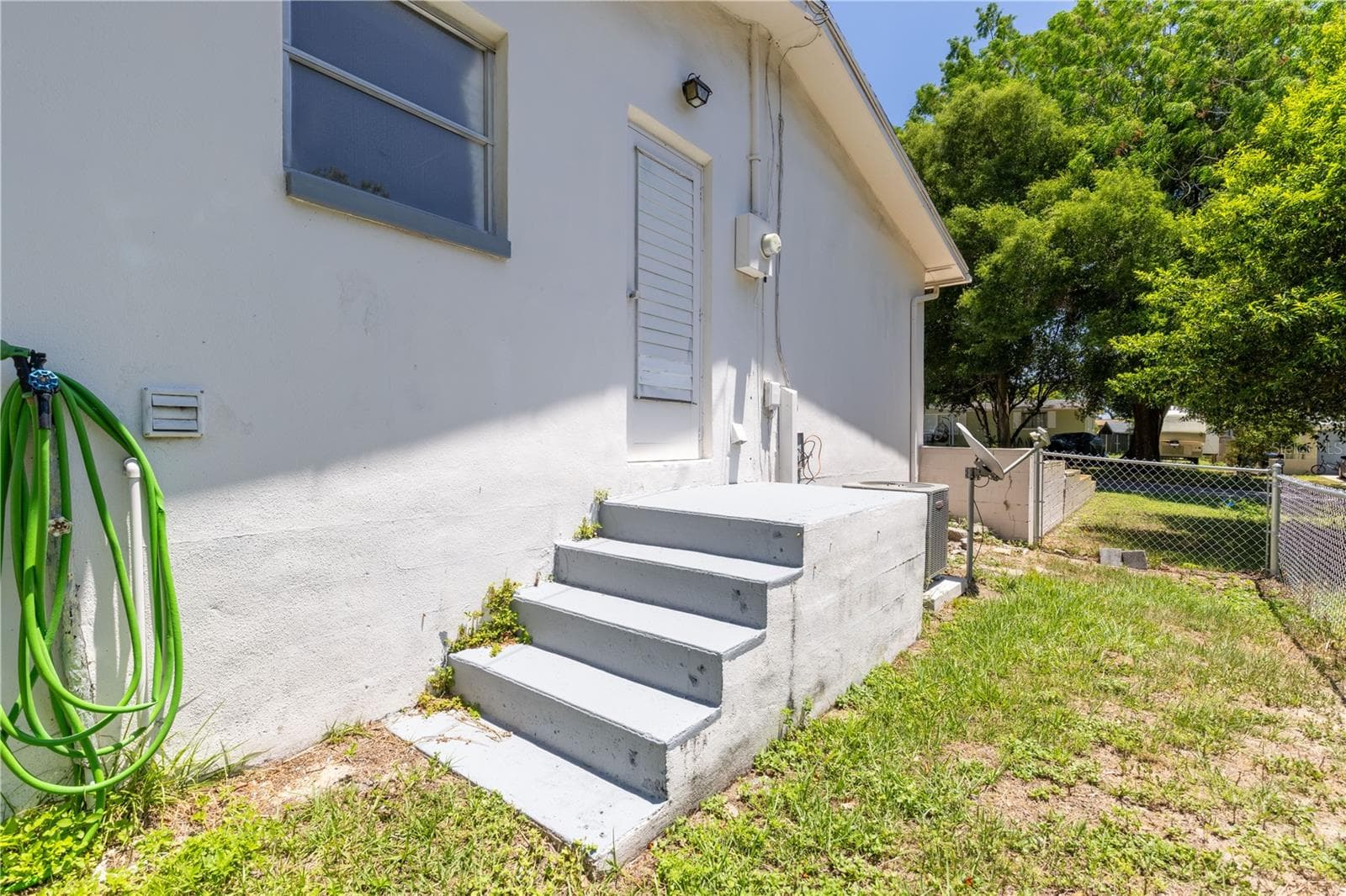 Single Family Residence at 18 N HARRISON ST, BEVERLY HILLS, photo 26 of 34