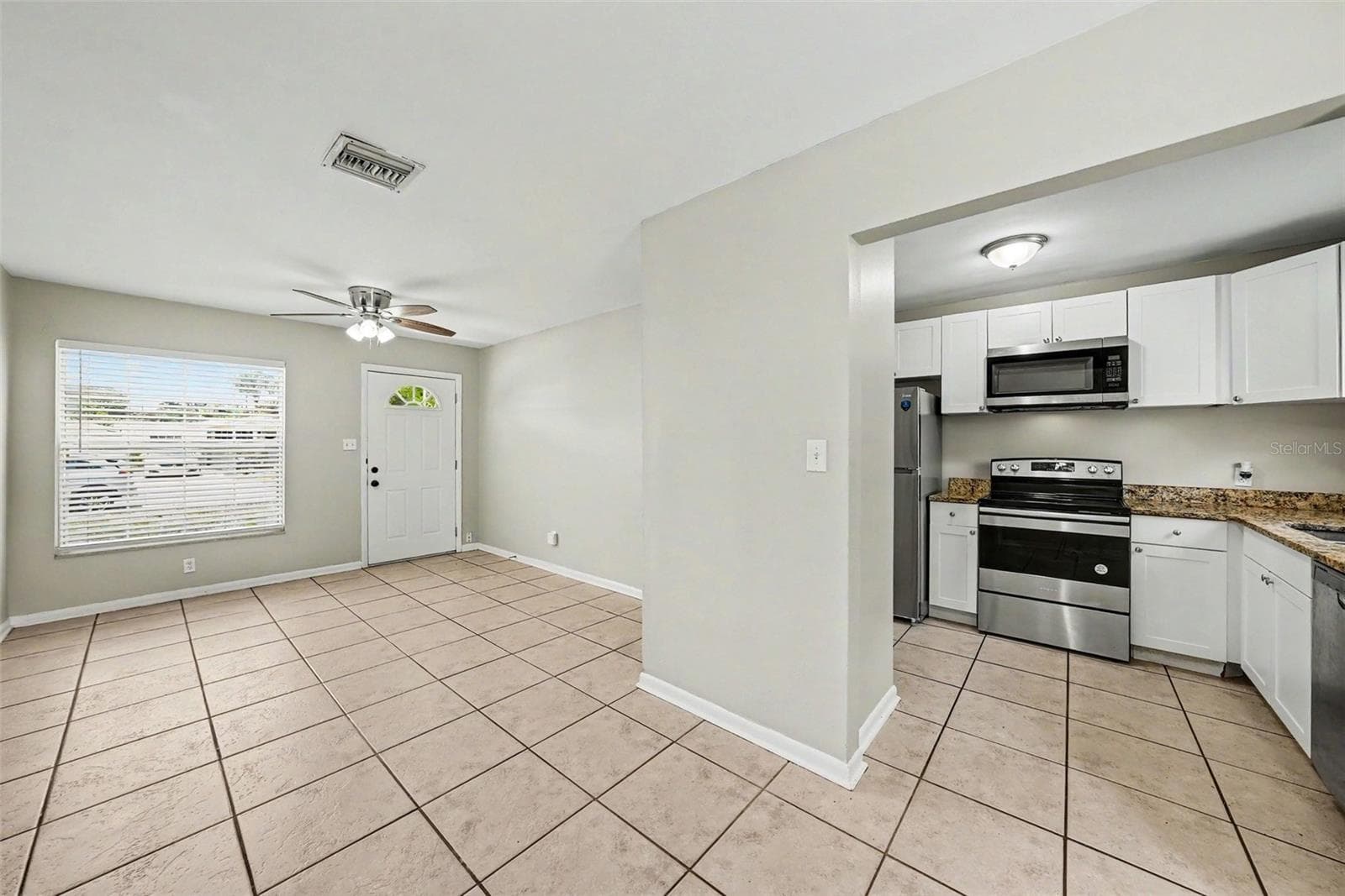 Single Family Residence at 10209 N 28TH ST, TAMPA, photo 4 of 18