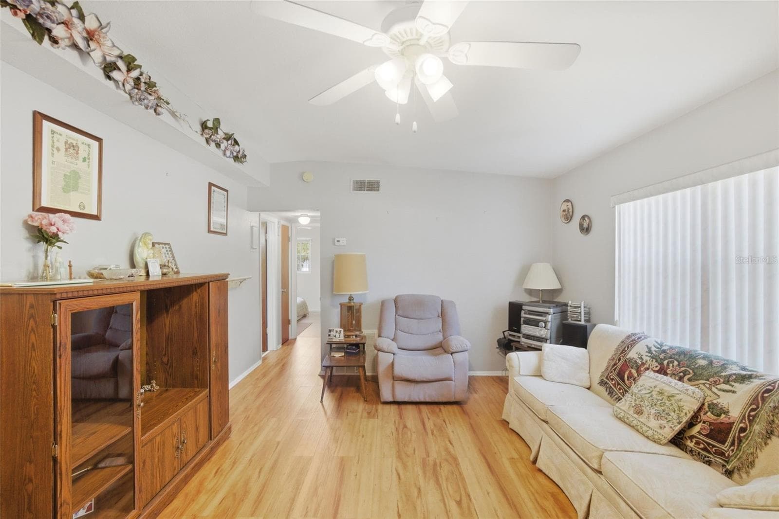 Single Family Residence at 481 KENTIA RD, CASSELBERRY, photo 3 of 39