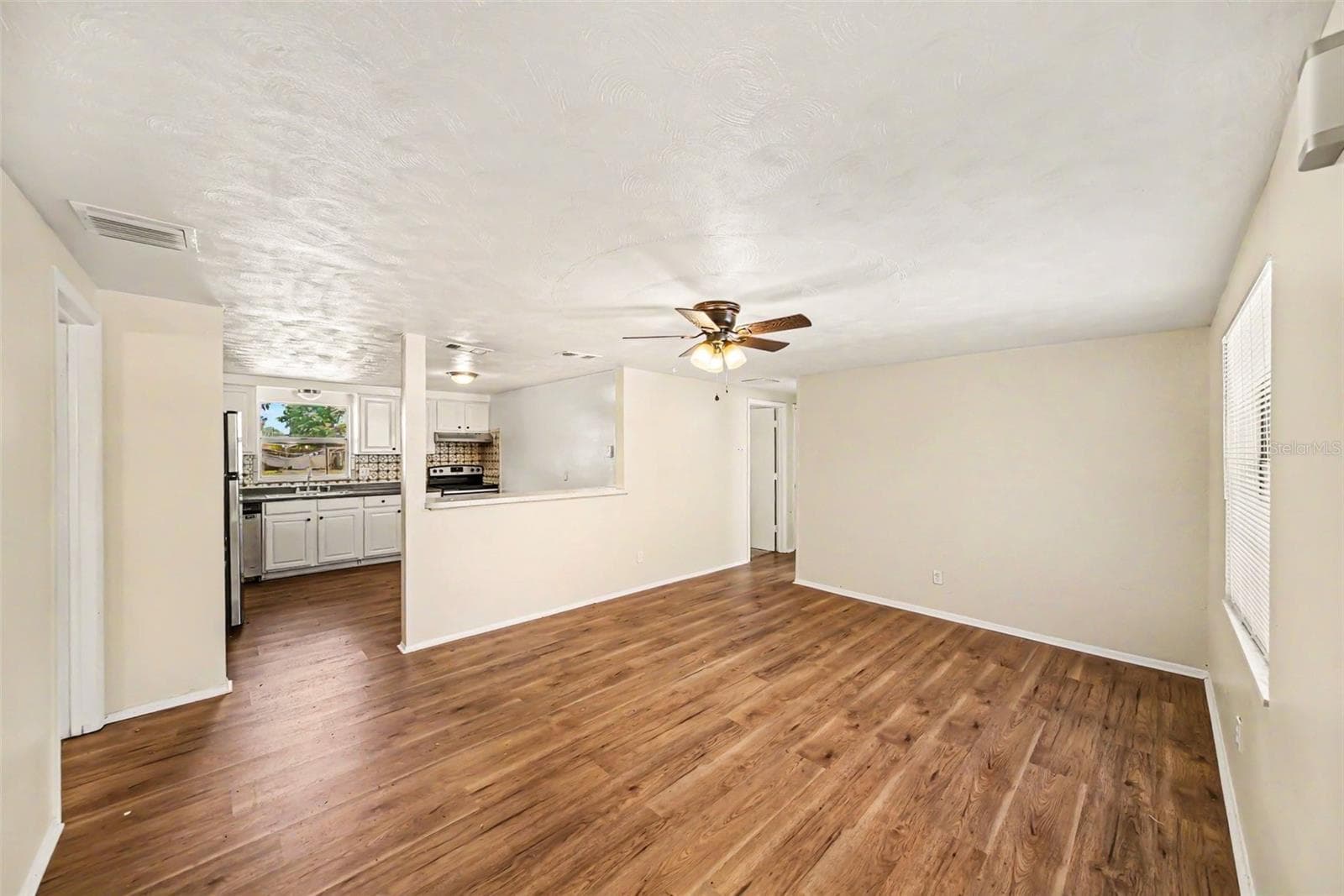 Single Family Residence at 5301 82ND AVE N, PINELLAS PARK, photo 6 of 25