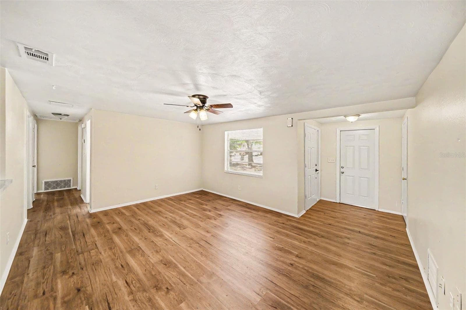 Single Family Residence at 5301 82ND AVE N, PINELLAS PARK, photo 8 of 25
