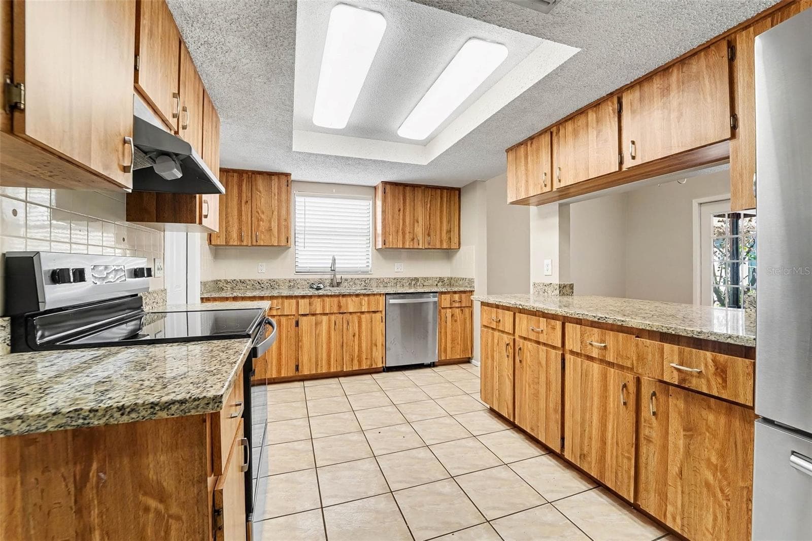 Single Family Residence at 11320 JACK RABBIT LN, PORT RICHEY, photo 7 of 19