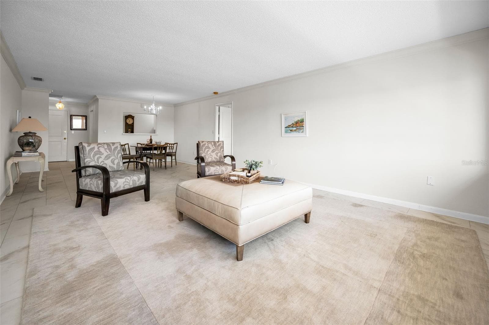 Living dining combo - 100 BLUFF VIEW DR #608C, BELLEAIR BLUFFS