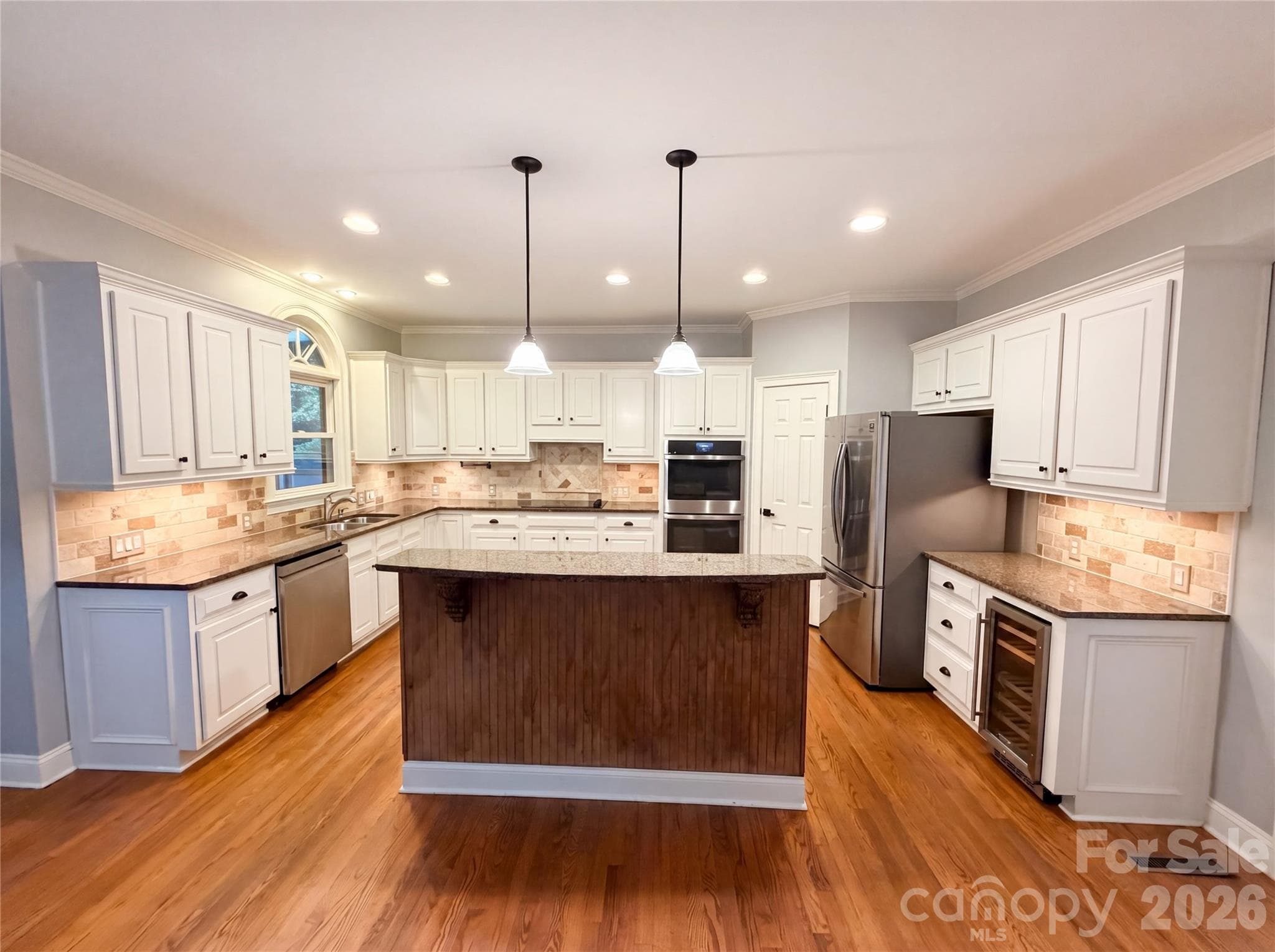 Single Family Residence at Matthews, photo 2 of 25