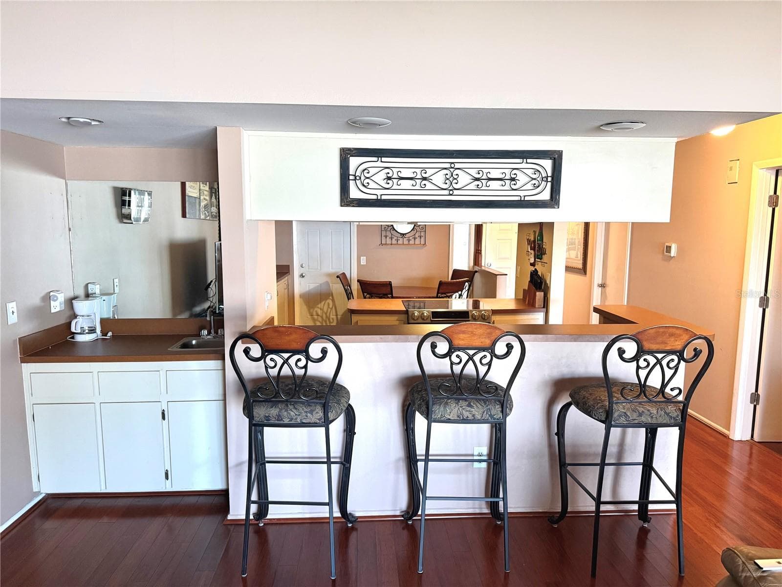 Villa at 2034 MONTEGO CT, OLDSMAR, photo 4 of 17