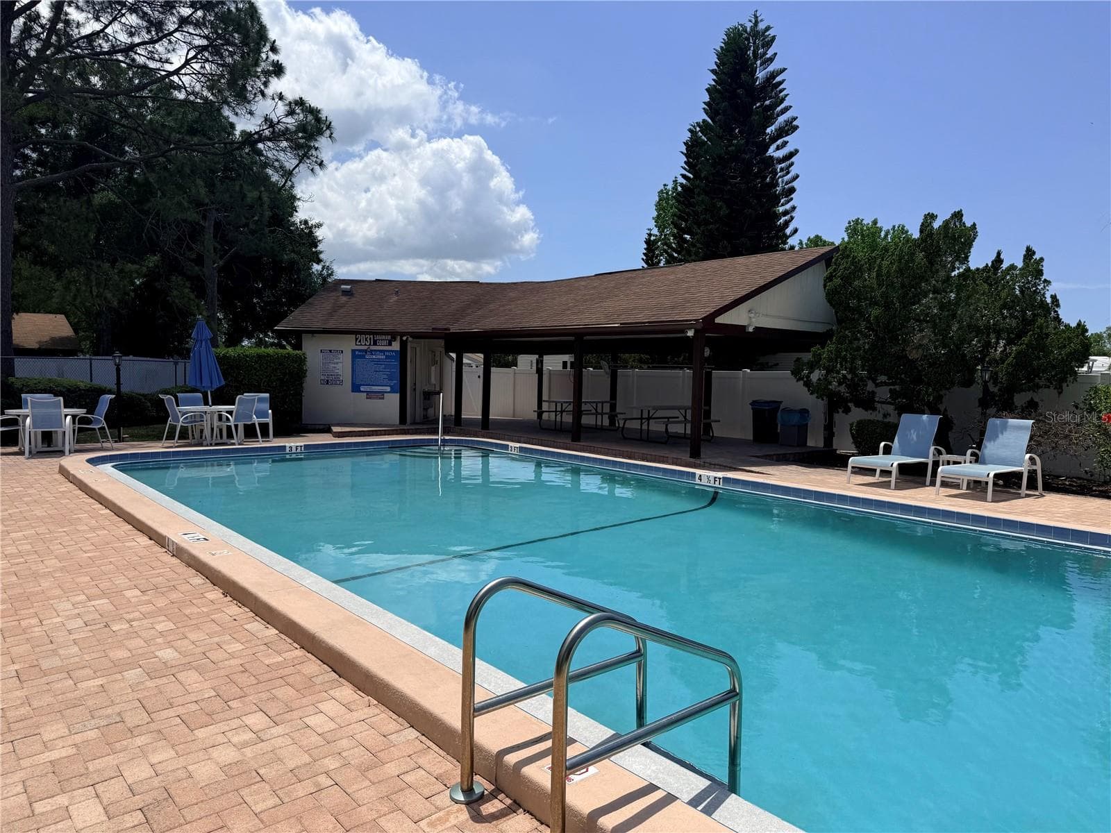 Villa at 2034 MONTEGO CT, OLDSMAR, photo 10 of 17