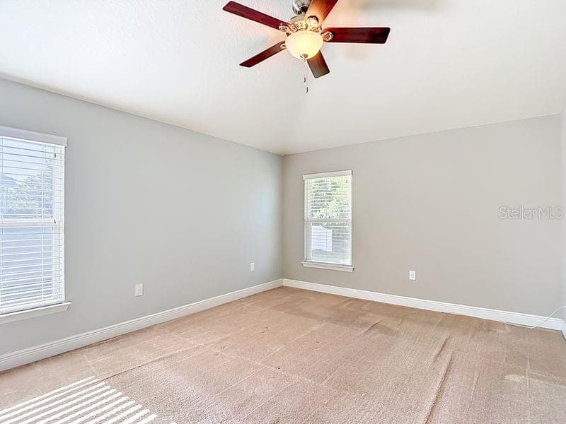 Primary bedroom - 12244 LOOPBACK DR, SAN ANTONIO