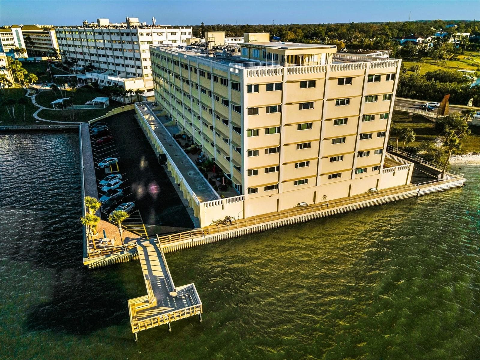 Community Dock on Bay - 100 BLUFF VIEW DR #604C, BELLEAIR BLUFFS