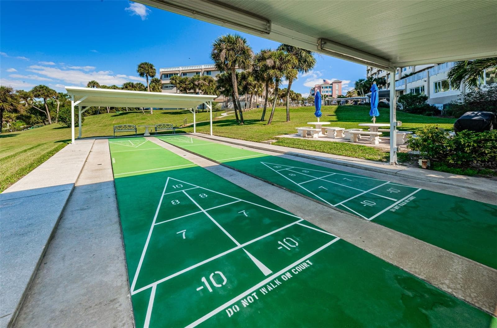Shuffle Board - 100 BLUFF VIEW DR #604C, BELLEAIR BLUFFS