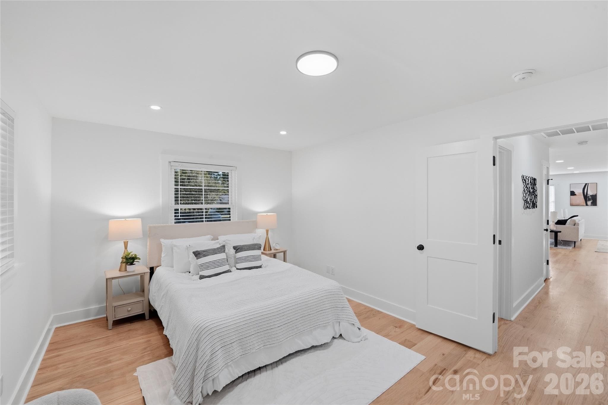 Single Family Residence at 4314 Ivanhoe Place, Charlotte, photo 24 of 40