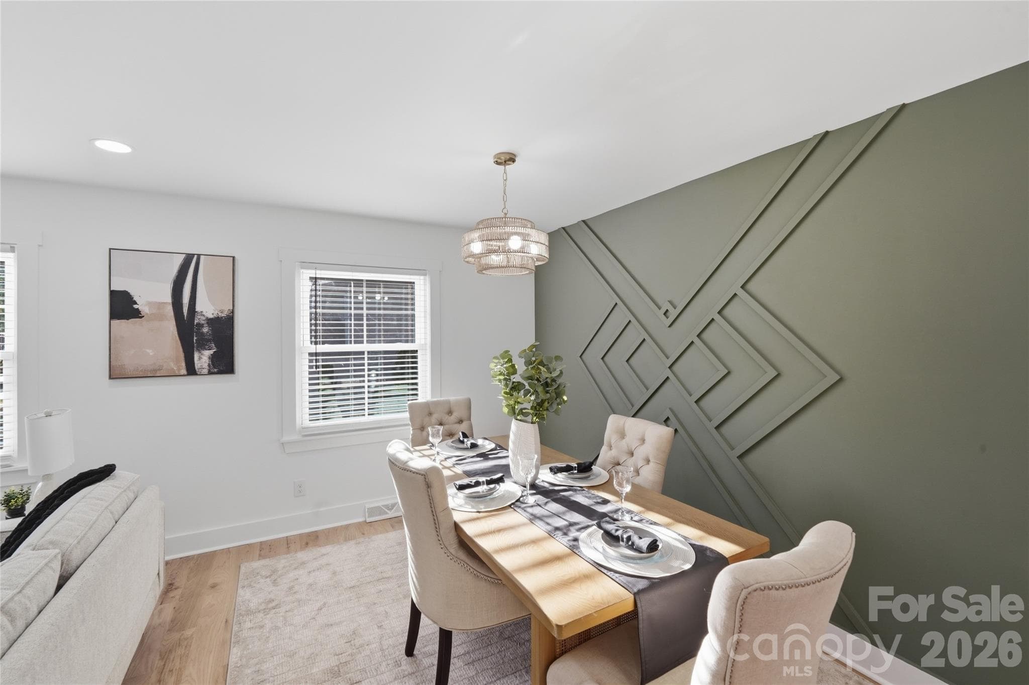 Beautiful accent wall in dining area - 4314 Ivanhoe Place, Charlotte