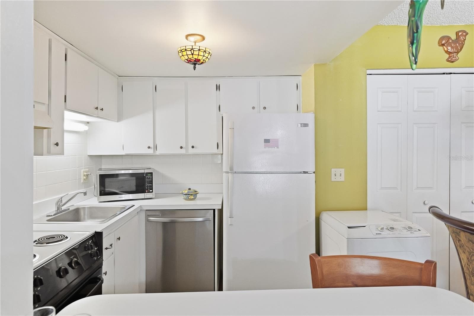 Kitchen - 3853 S LAKE DR #165, TAMPA