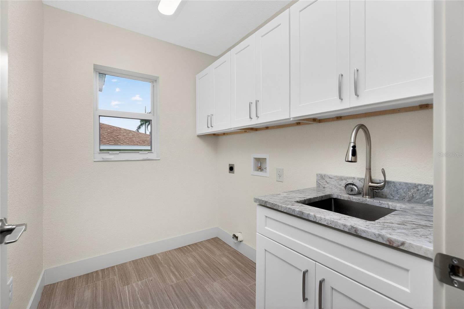 Single Family Residence at 323 BOCA GRANDE BLVD, PUNTA GORDA, photo 23 of 77
