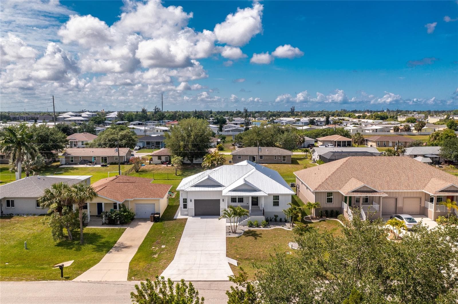 Single Family Residence at 323 BOCA GRANDE BLVD, PUNTA GORDA, photo 62 of 77